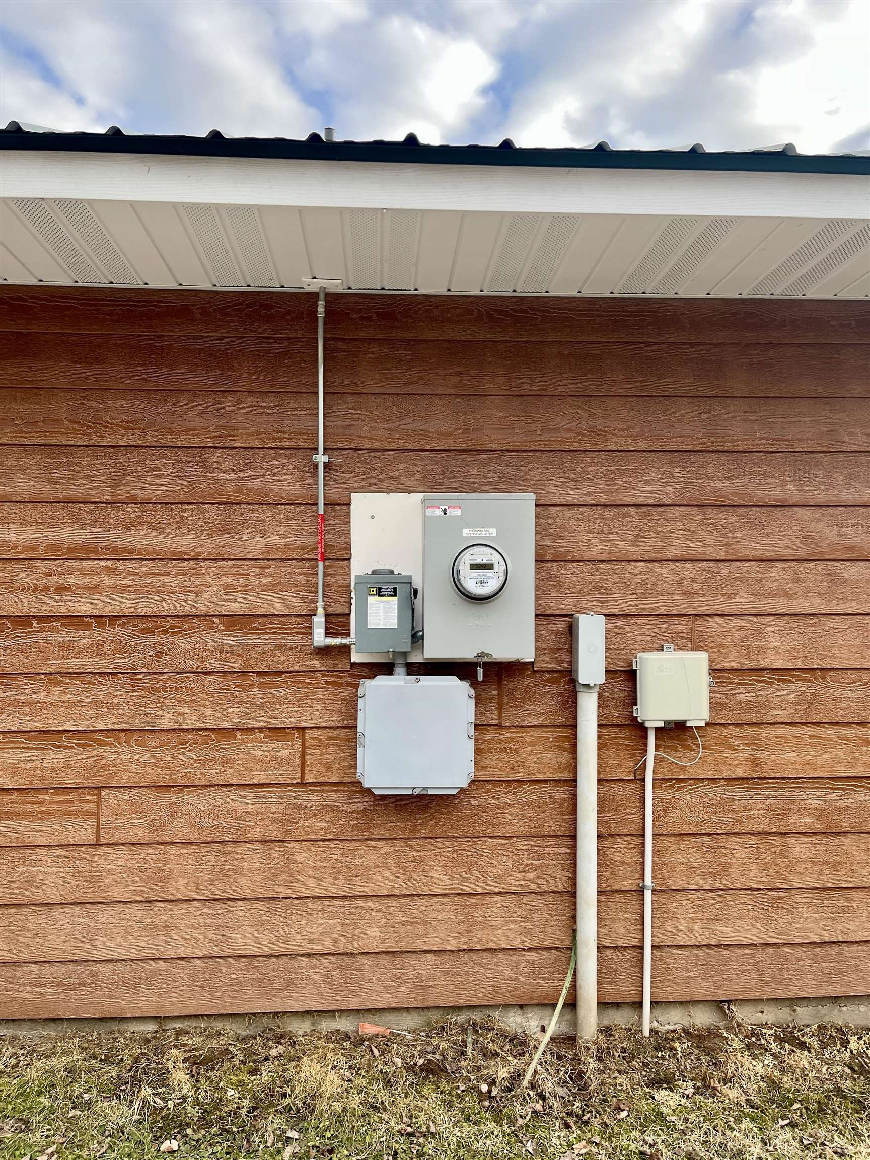 W5817 W OLD 8 ROAD W, Prentice, Wisconsin 54556, 1 Bedroom Bedrooms, ,2 BathroomsBathrooms,Residential,For Sale,W5817 W OLD 8 ROAD W,22500988