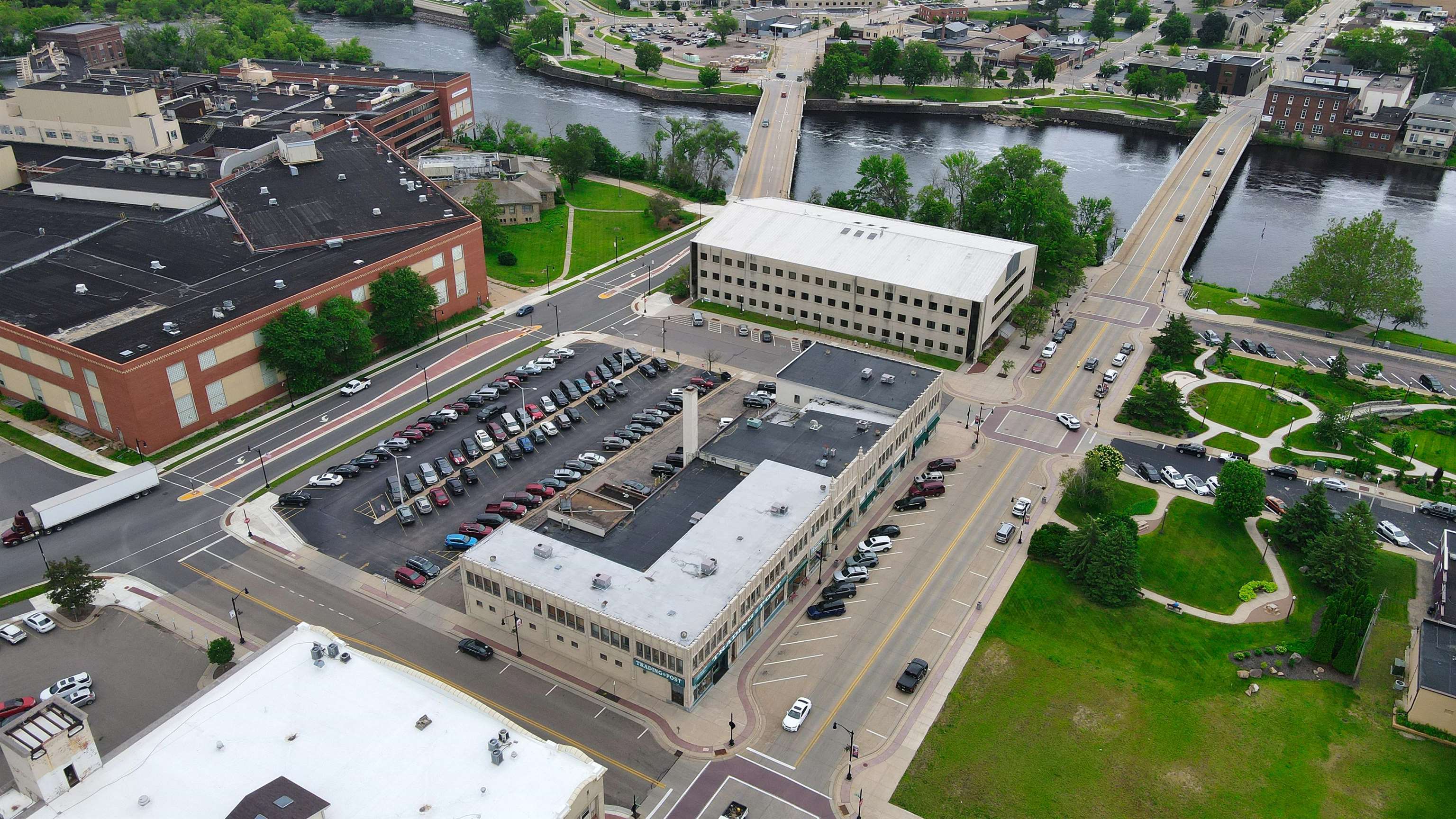 230 W GRAND AVENUE, Wisconsin Rapids, Wisconsin 54495, ,Commercial/industrial,For Sale,230 W GRAND AVENUE,22501202