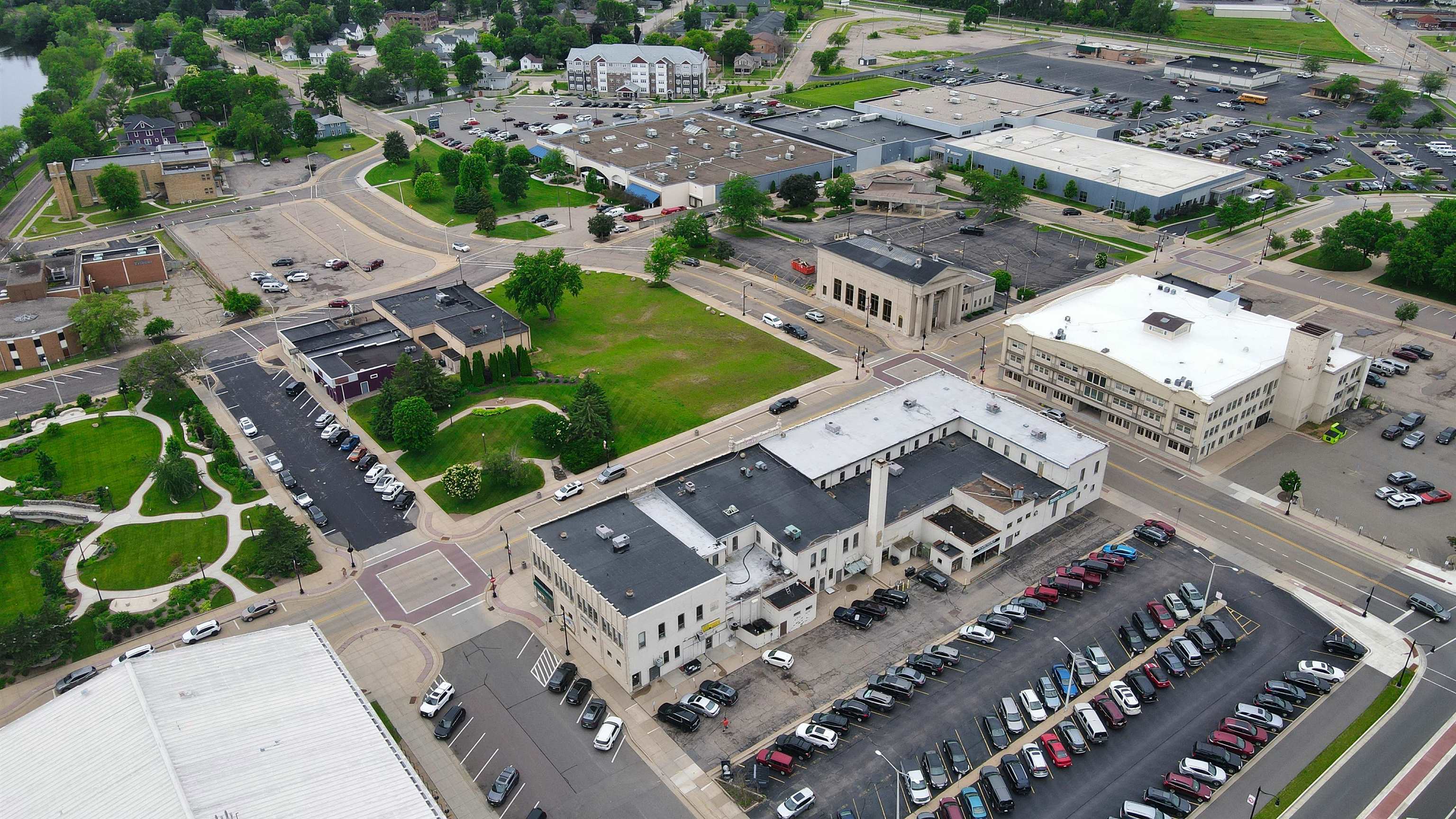 230 W GRAND AVENUE, Wisconsin Rapids, Wisconsin 54495, ,Commercial/industrial,For Sale,230 W GRAND AVENUE,22501202