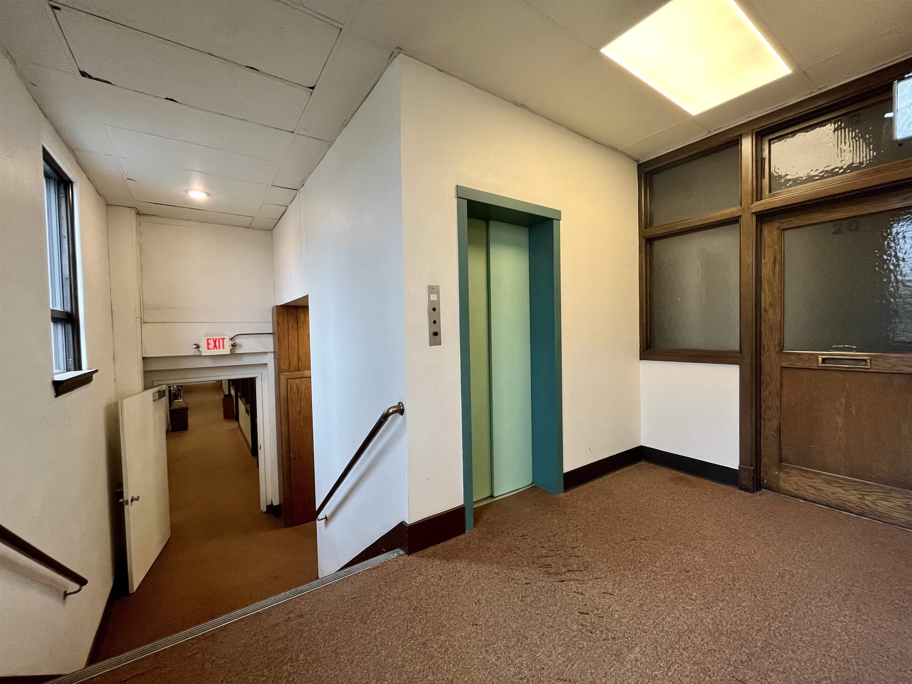 230 W GRAND AVENUE, Wisconsin Rapids, Wisconsin 54495, ,Commercial/industrial,For Sale,230 W GRAND AVENUE,22501202