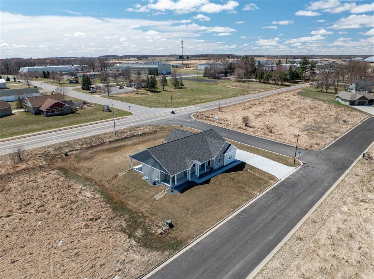 118105 BETTY DRIVE, Stratford, Wisconsin 54484, 3 Bedrooms Bedrooms, ,2 BathroomsBathrooms,Residential,For Sale,118105 BETTY DRIVE,22501235