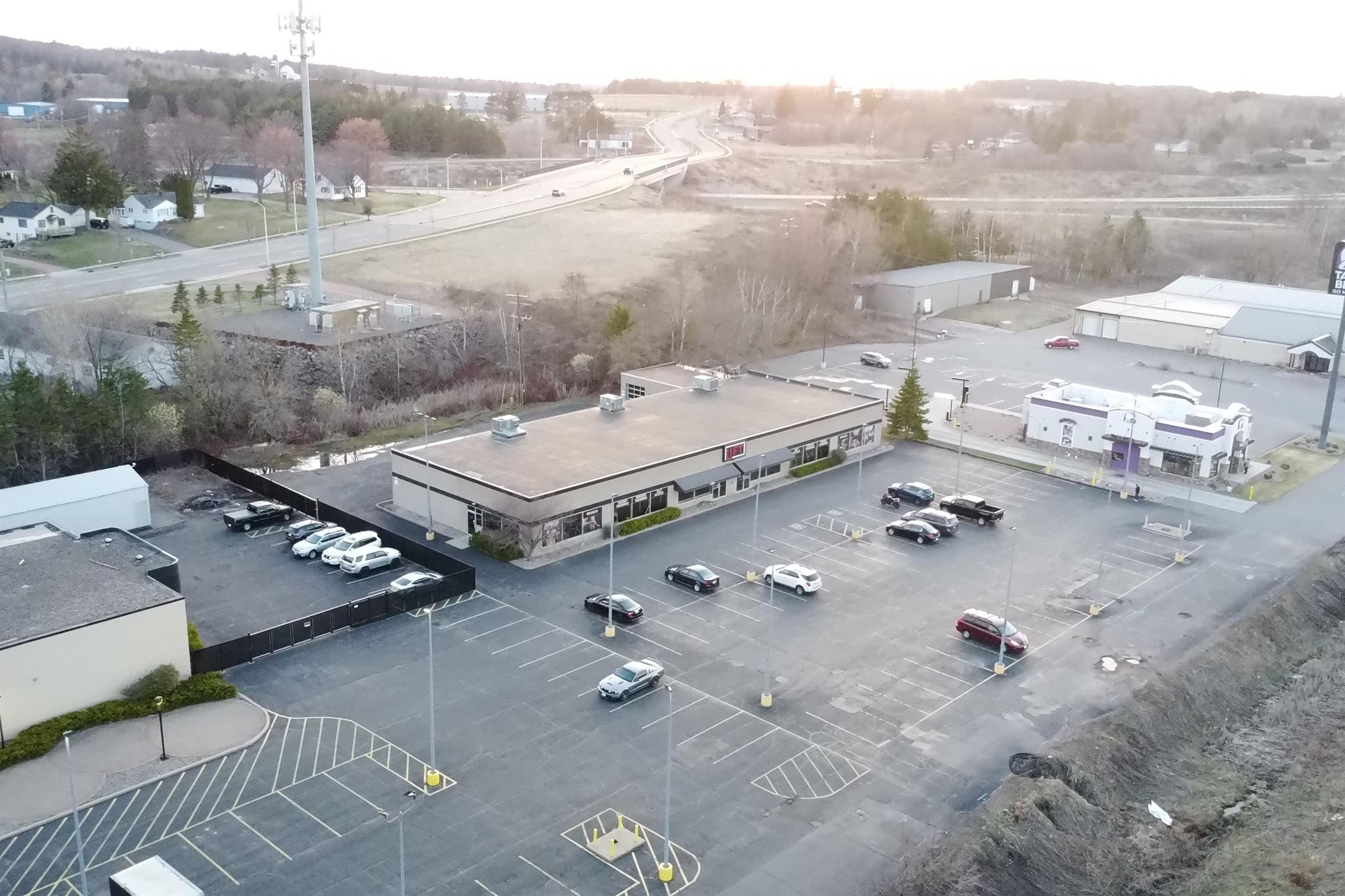 1720 N US HIGHWAY 51, Wausau, Wisconsin 54401, ,Commercial/industrial,For Sale,1720 N US HIGHWAY 51,22501605