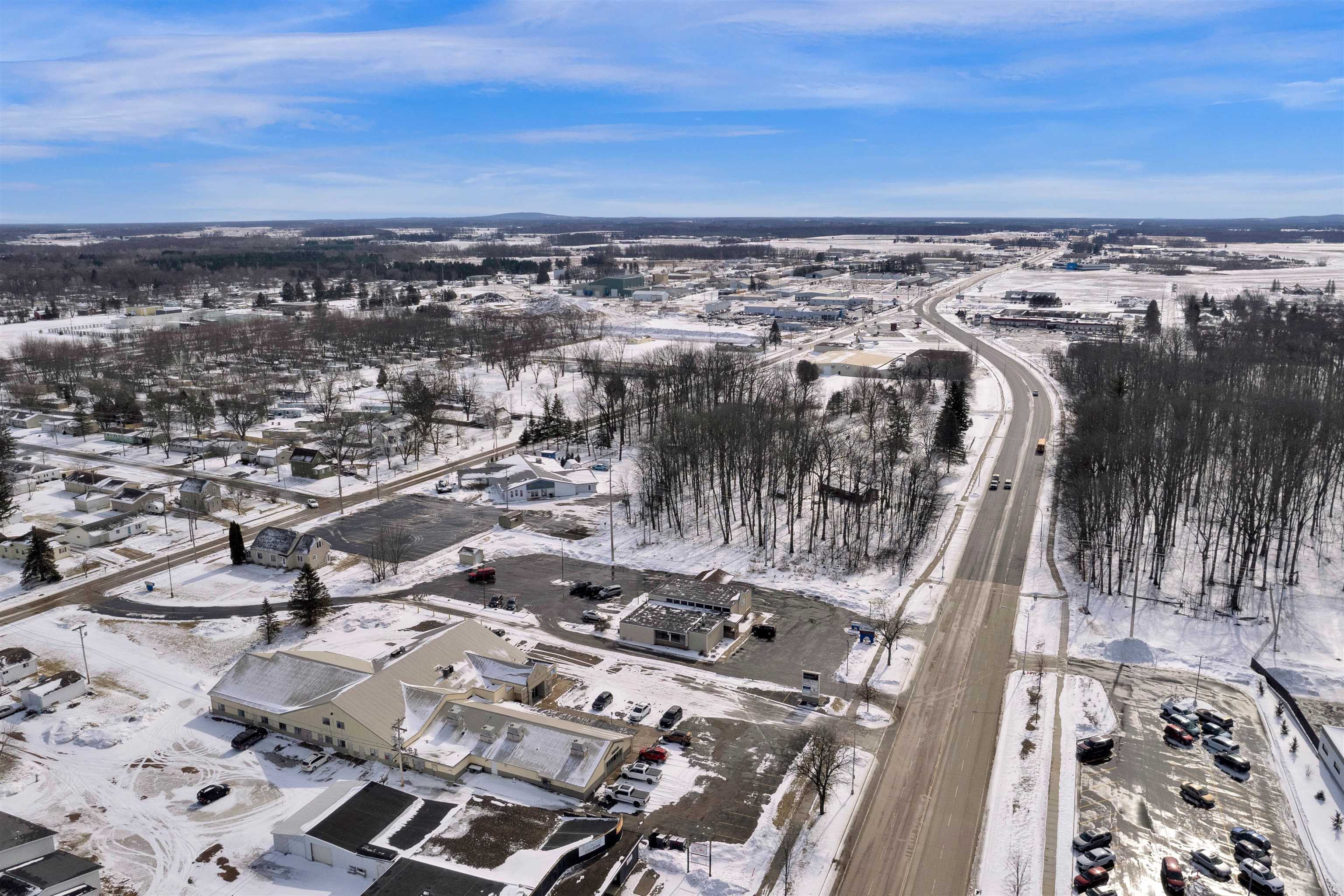 2001 S CENTRAL AVENUE, Marshfield, Wisconsin 54449, ,Commercial/industrial,For Rent,2001 S CENTRAL AVENUE,22501634