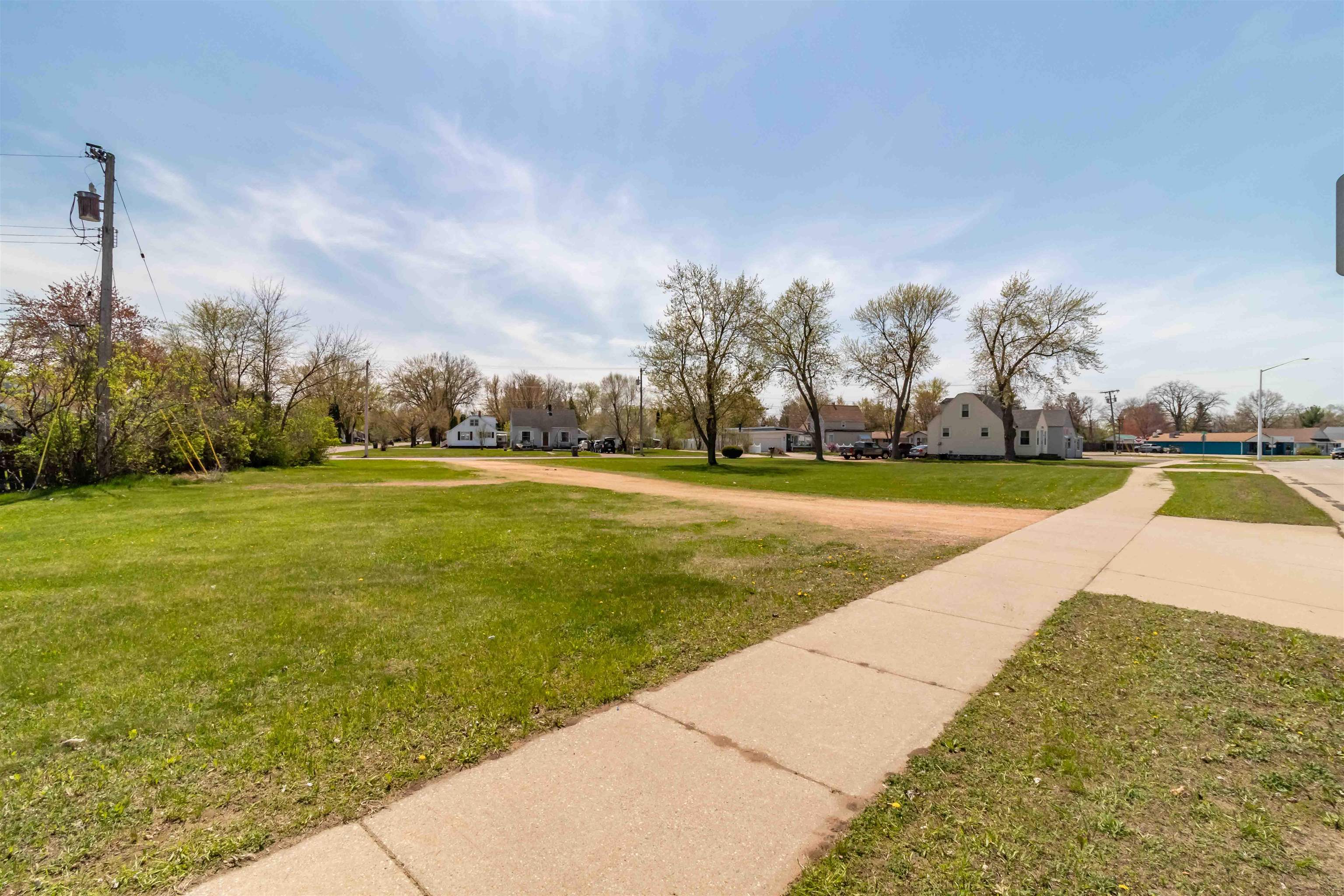 1820 BAKER DRIVE, Wisconsin Rapids, Wisconsin 54494, ,Land,For Sale,1820 BAKER DRIVE,22501816
