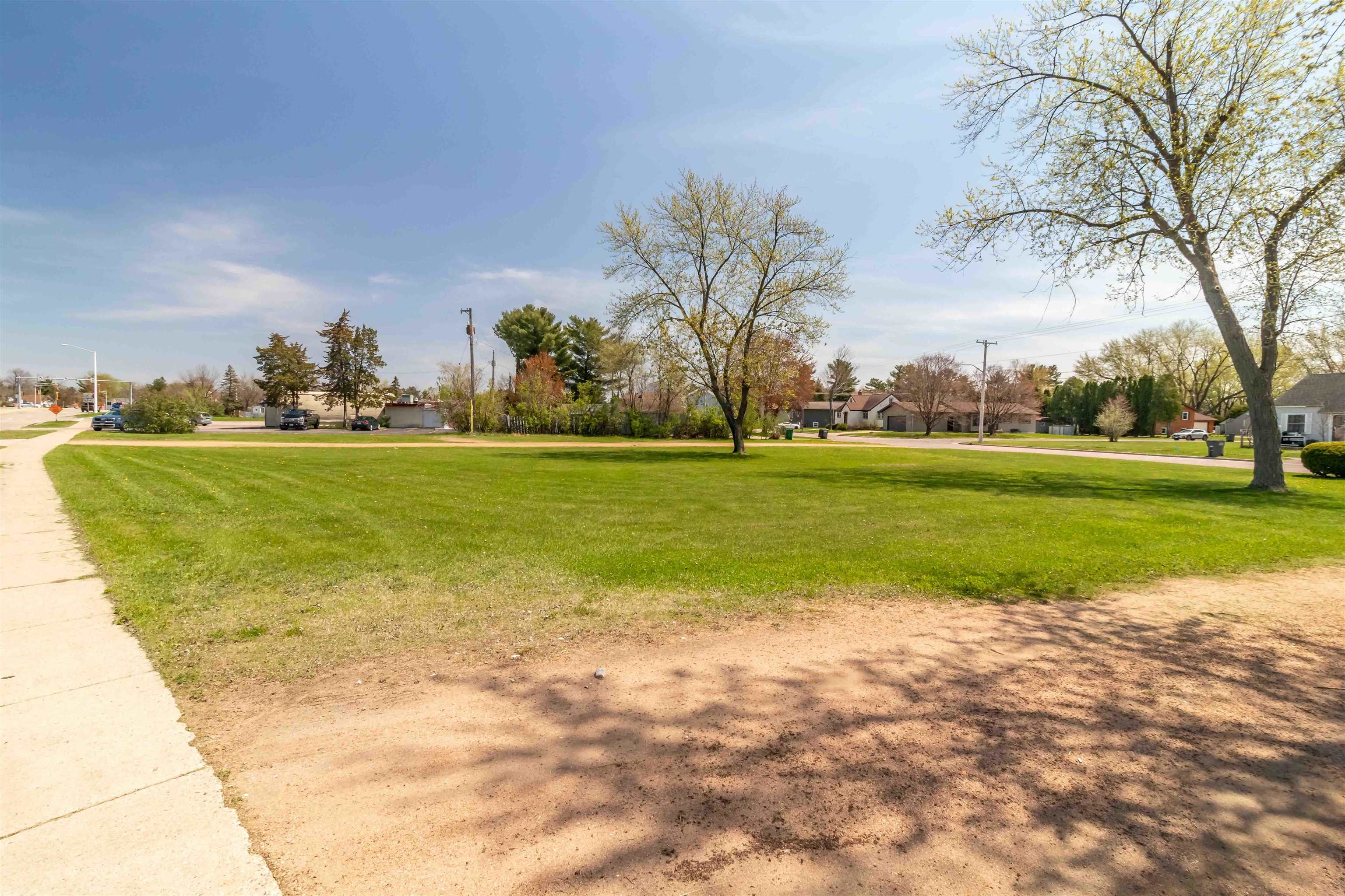 1820 BAKER DRIVE, Wisconsin Rapids, Wisconsin 54494, ,Land,For Sale,1820 BAKER DRIVE,22501816