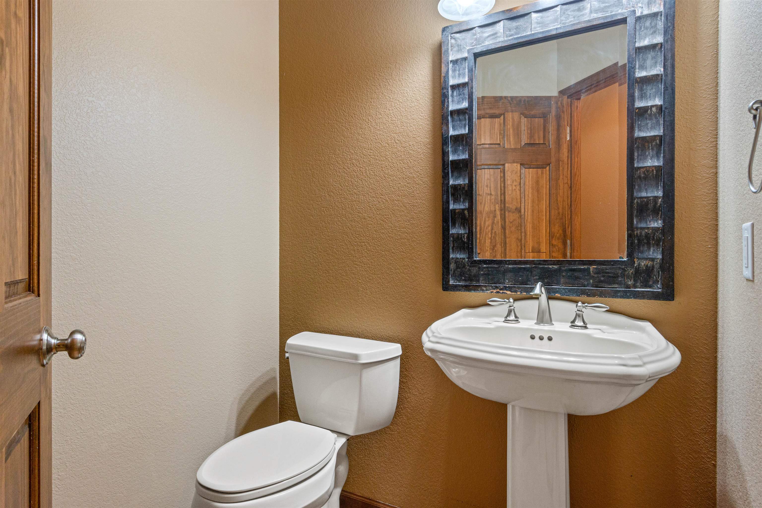 6056 SHARONWOOD LANE, Stevens Point, Wisconsin 54482, 4 Bedrooms Bedrooms, ,3 BathroomsBathrooms,Residential,For Sale,6056 SHARONWOOD LANE,22501948