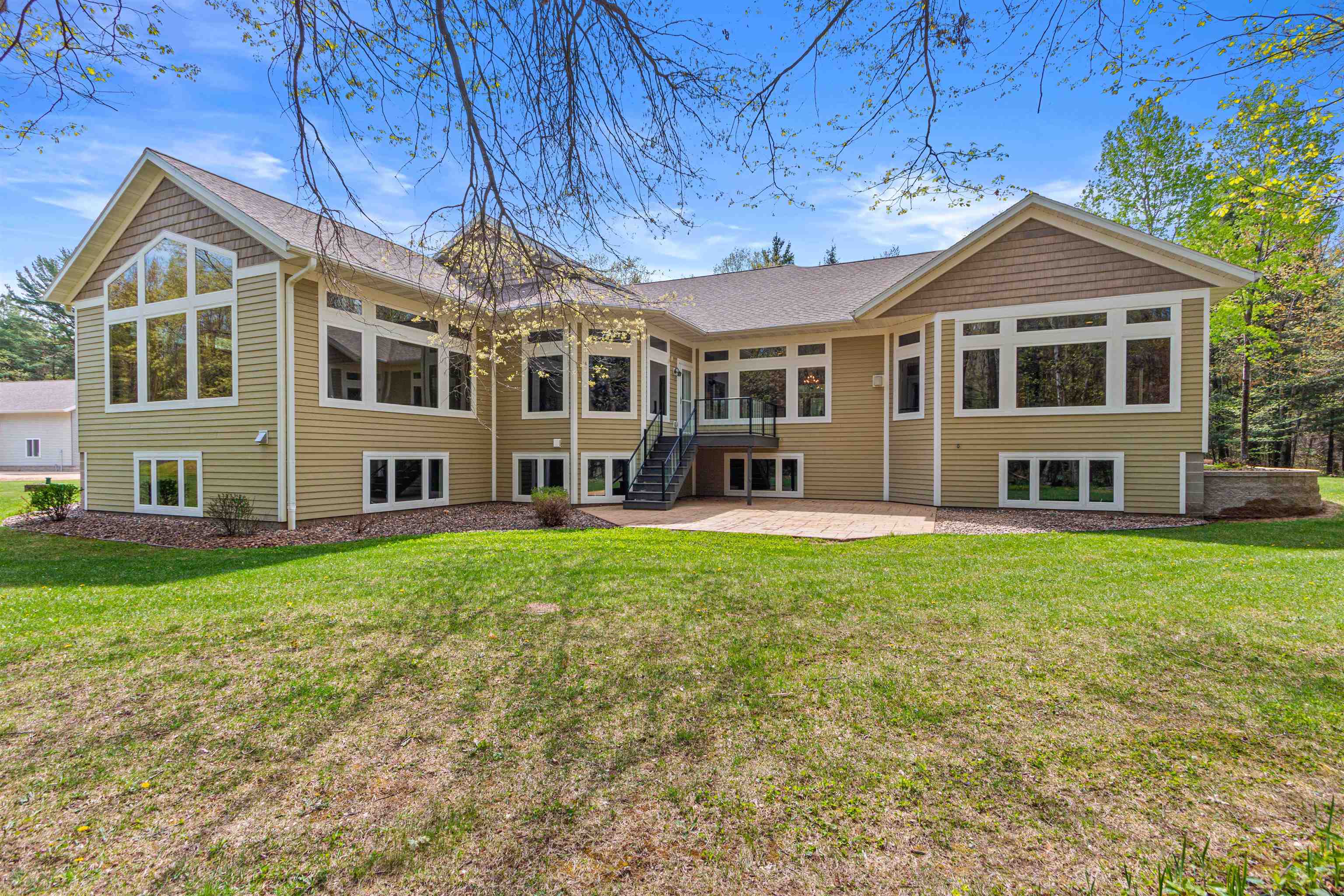 6056 SHARONWOOD LANE, Stevens Point, Wisconsin 54482, 4 Bedrooms Bedrooms, ,3 BathroomsBathrooms,Residential,For Sale,6056 SHARONWOOD LANE,22501948