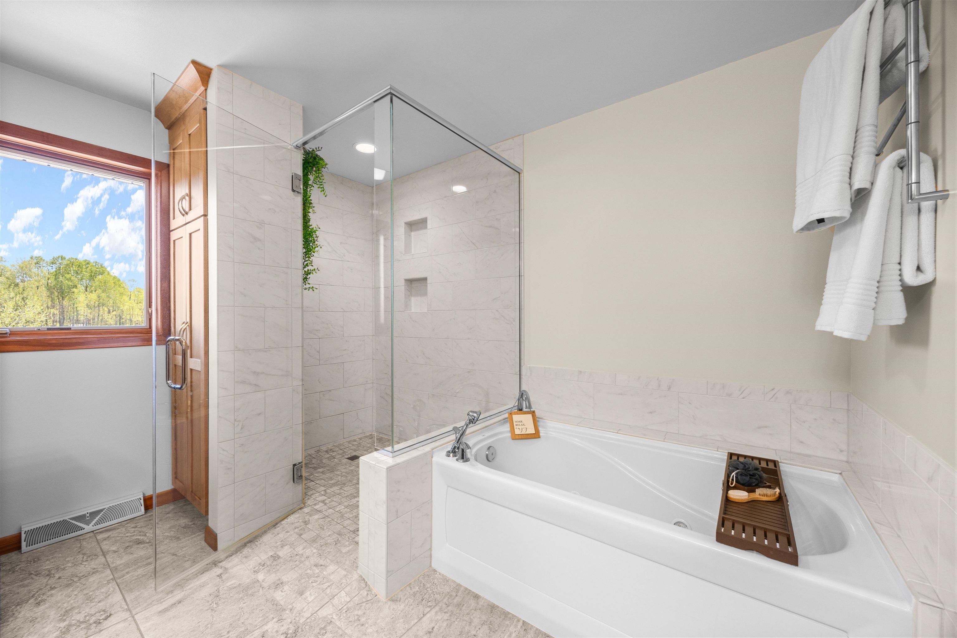 169003 SHOREWOOD DRIVE, Rosholt, Wisconsin 54473, 4 Bedrooms Bedrooms, ,2 BathroomsBathrooms,Residential,For Sale,169003 SHOREWOOD DRIVE,22501961