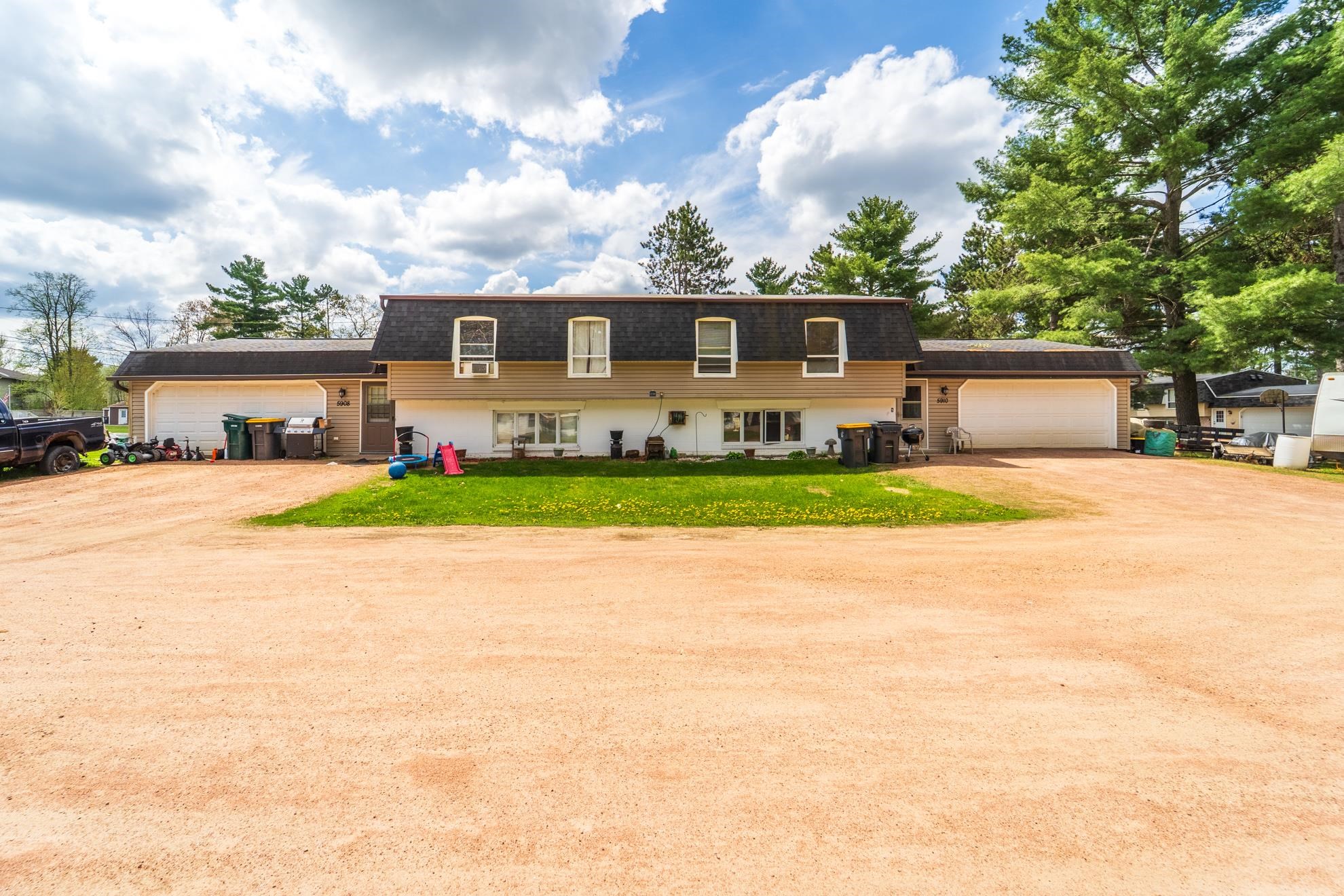 5908-5910 EDWARD STREET, Weston, Wisconsin 54476, 3 Bedrooms Bedrooms, 8 Rooms Rooms,1.5 BathroomsBathrooms,Multi-family,For Sale,5908-5910 EDWARD STREET,22501968