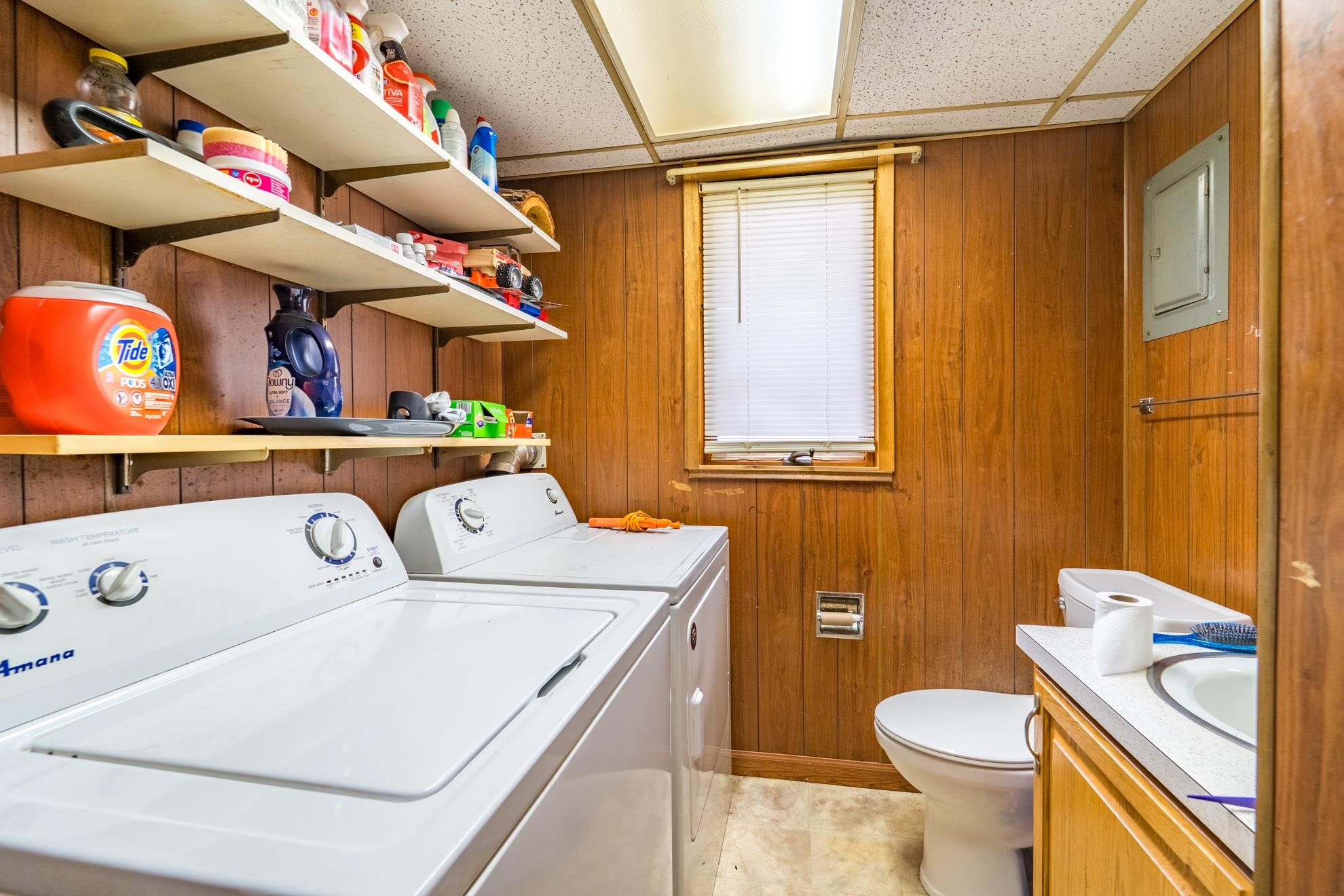 5908-5910 EDWARD STREET, Weston, Wisconsin 54476, 3 Bedrooms Bedrooms, 8 Rooms Rooms,1.5 BathroomsBathrooms,Multi-family,For Sale,5908-5910 EDWARD STREET,22501968