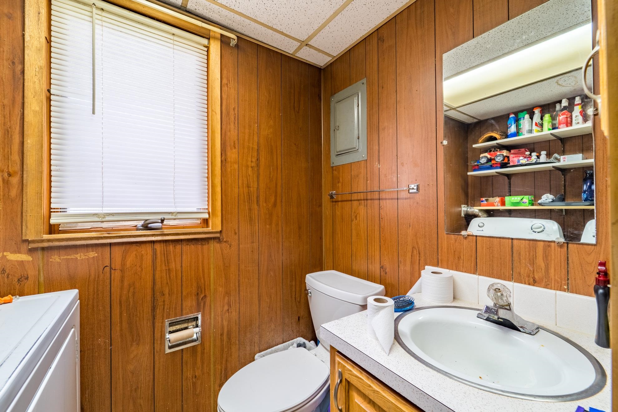 5908-5910 EDWARD STREET, Weston, Wisconsin 54476, 3 Bedrooms Bedrooms, 8 Rooms Rooms,1.5 BathroomsBathrooms,Multi-family,For Sale,5908-5910 EDWARD STREET,22501968