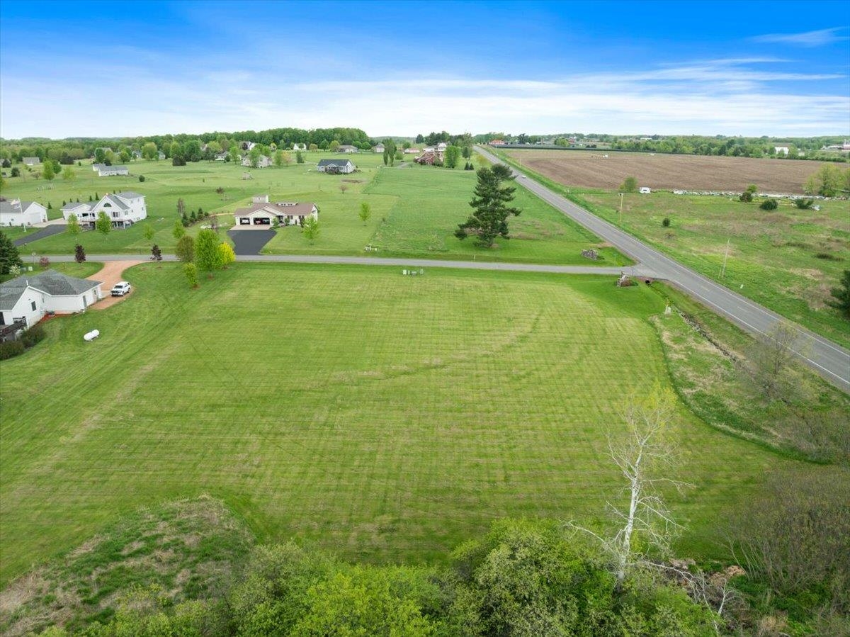 Lot 2 EDGEWATER ESTATES, Stratford, Wisconsin 54484, ,Land,For Sale,Lot 2 EDGEWATER ESTATES,22502137