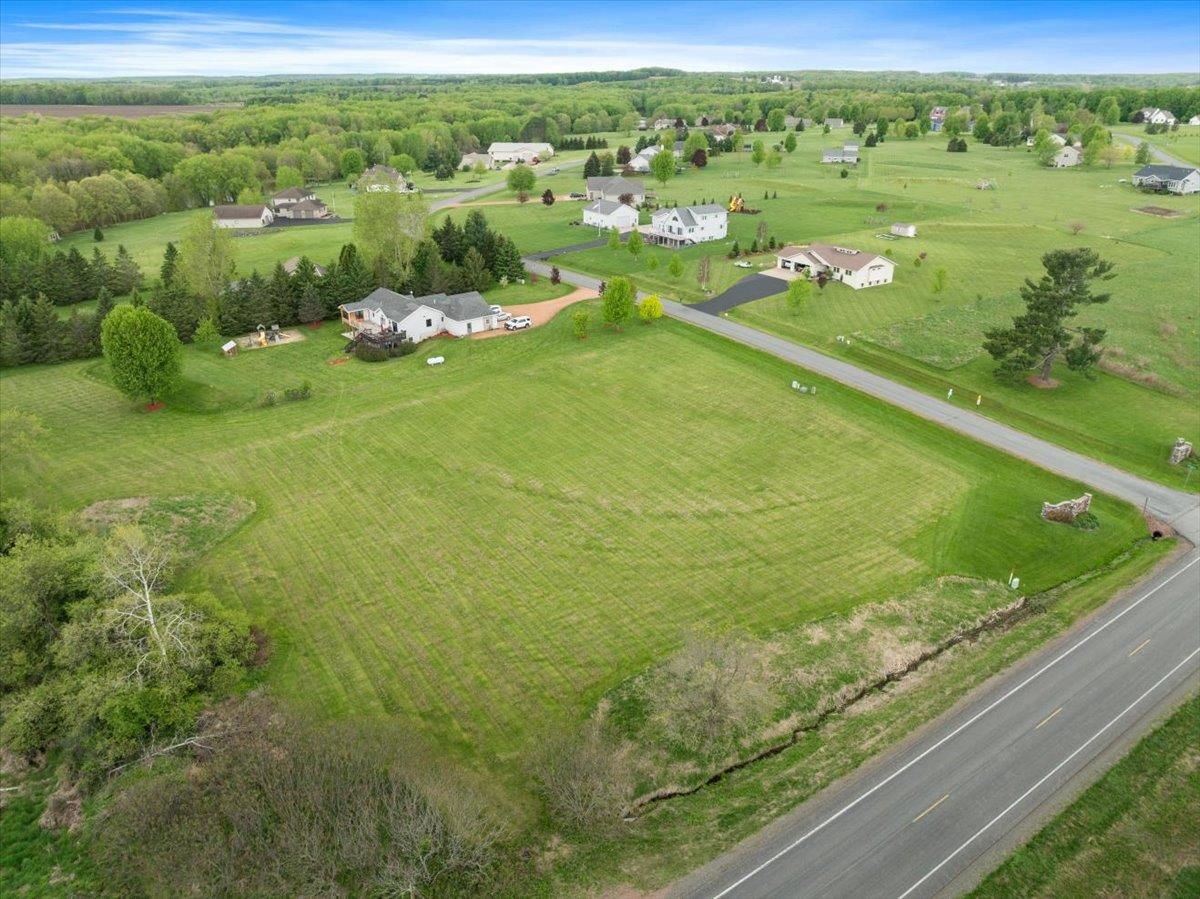 Lot 2 EDGEWATER ESTATES, Stratford, Wisconsin 54484, ,Land,For Sale,Lot 2 EDGEWATER ESTATES,22502137
