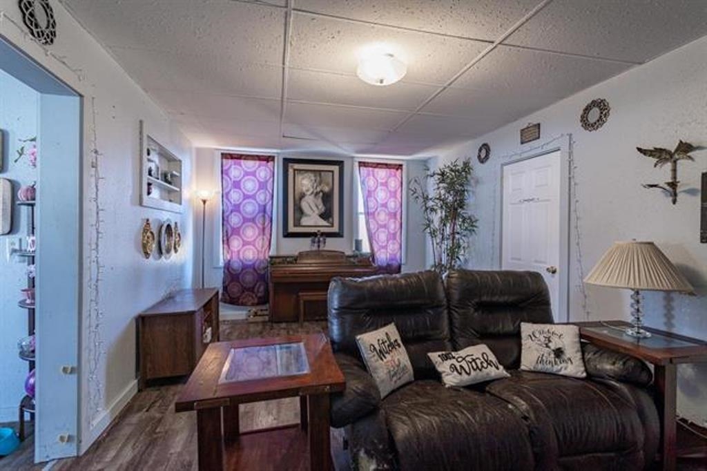 1322 W MAIN STREET, Merrill, Wisconsin 54452, 2 Bedrooms Bedrooms, 5 Rooms Rooms,1 BathroomBathrooms,Multi-family,For Sale,1322 W MAIN STREET,22502395