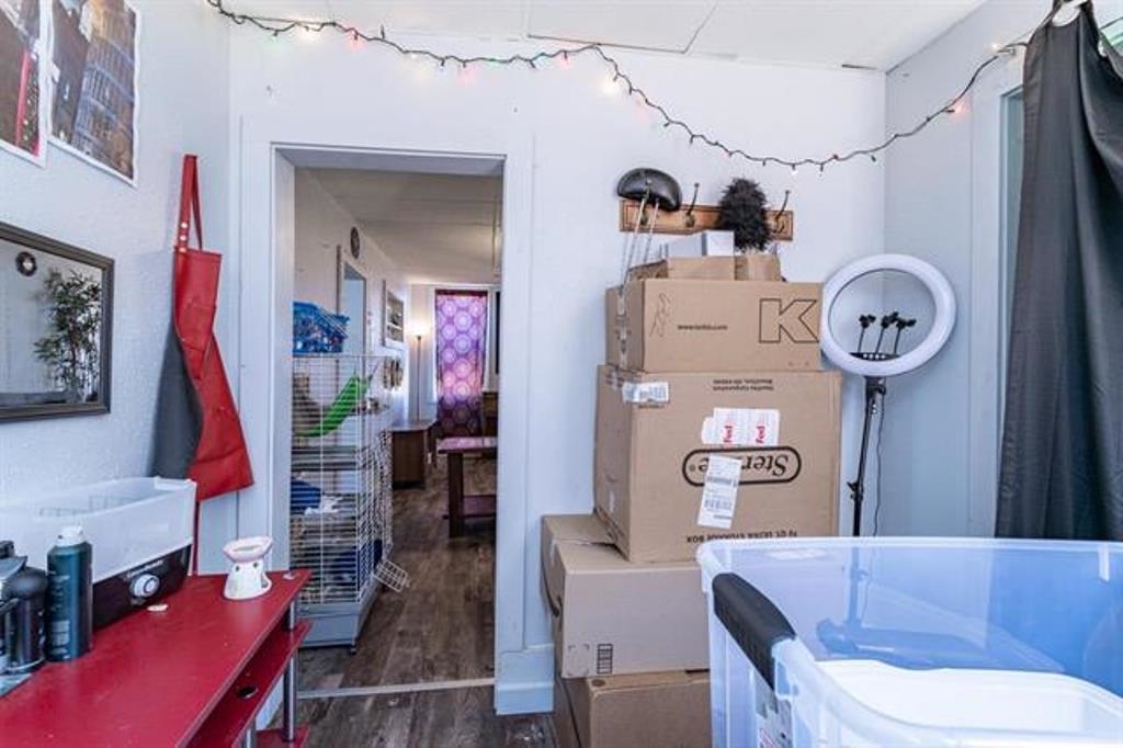 1322 W MAIN STREET, Merrill, Wisconsin 54452, 2 Bedrooms Bedrooms, 5 Rooms Rooms,1 BathroomBathrooms,Multi-family,For Sale,1322 W MAIN STREET,22502395