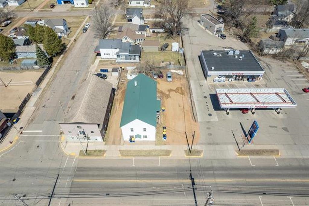 1322 W MAIN STREET, Merrill, Wisconsin 54452, 2 Bedrooms Bedrooms, 5 Rooms Rooms,1 BathroomBathrooms,Multi-family,For Sale,1322 W MAIN STREET,22502395