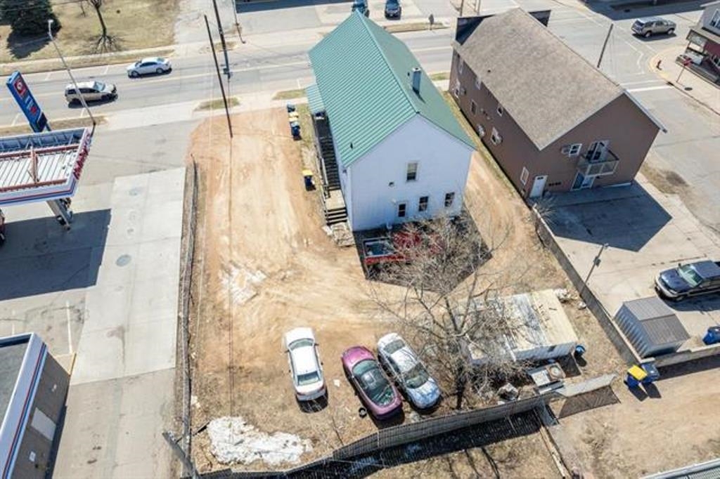 1322 W MAIN STREET, Merrill, Wisconsin 54452, 2 Bedrooms Bedrooms, 5 Rooms Rooms,1 BathroomBathrooms,Multi-family,For Sale,1322 W MAIN STREET,22502395
