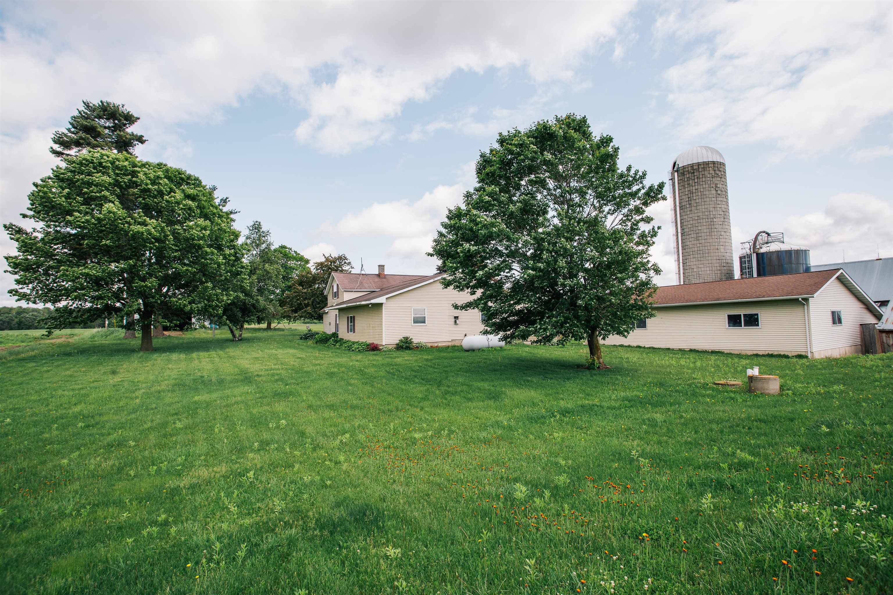 N9891 N POLE GROVE ROAD, ALMA CENTER, Wisconsin 54611, 3 Bedrooms Bedrooms, ,2 BathroomsBathrooms,Farm/agriculture,For Sale,N9891 N POLE GROVE ROAD,22502519