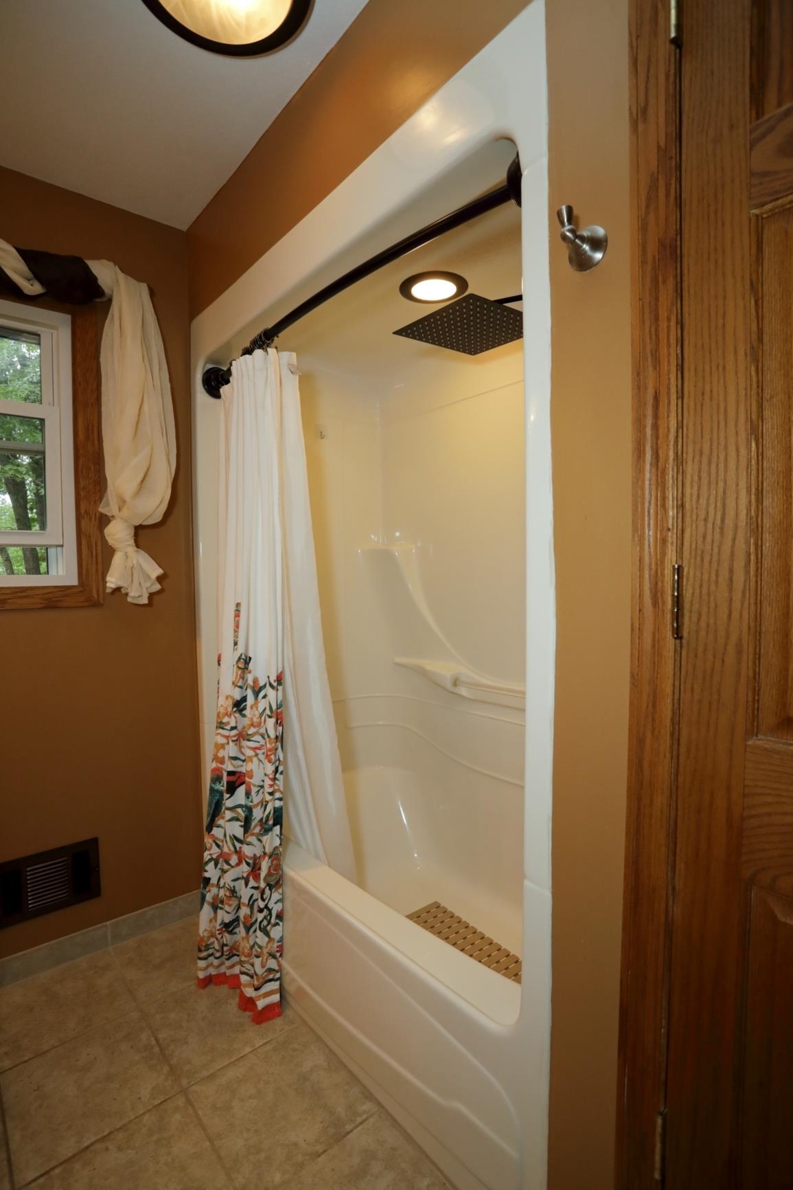 2410 SPRINGVILLE DRIVE, Plover, Wisconsin 54467, 4 Bedrooms Bedrooms, ,2 BathroomsBathrooms,Residential,For Sale,2410 SPRINGVILLE DRIVE,22502572