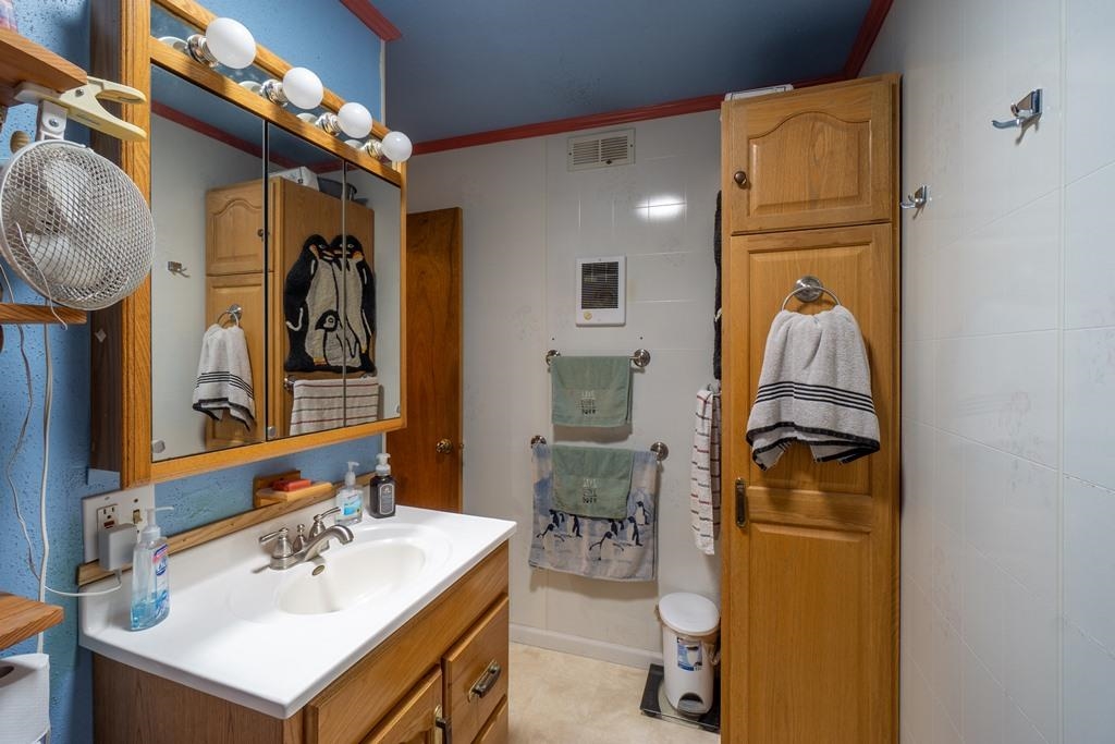 N8981 W ISLAND ROAD, Phillips, Wisconsin 54555, 3 Bedrooms Bedrooms, ,1 BathroomBathrooms,Residential,For Sale,N8981 W ISLAND ROAD,22502641