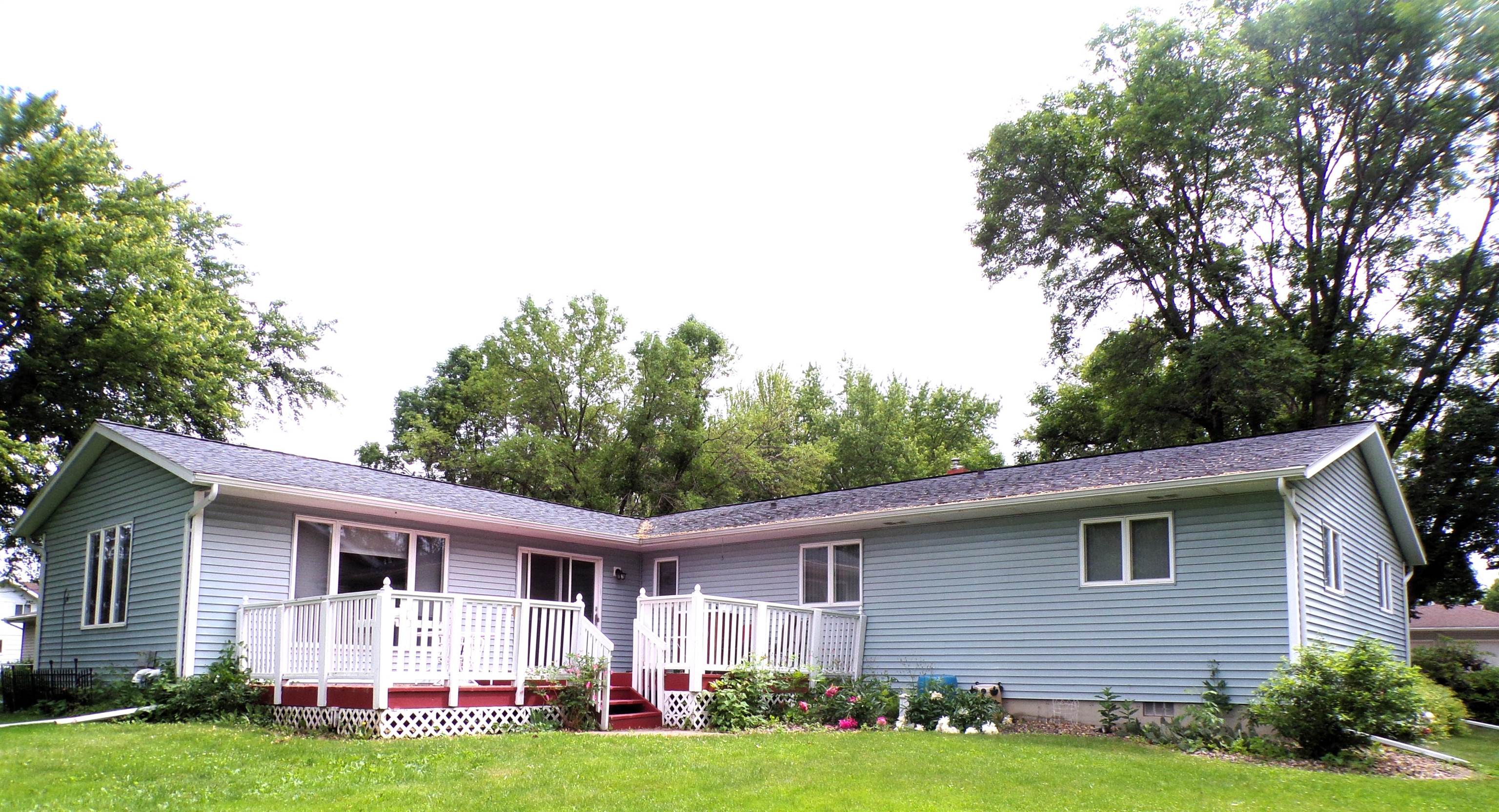 309 S WEST STREET, Loyal, Wisconsin 54446, 3 Bedrooms Bedrooms, ,1 BathroomBathrooms,Residential,For Sale,309 S WEST STREET,22502692