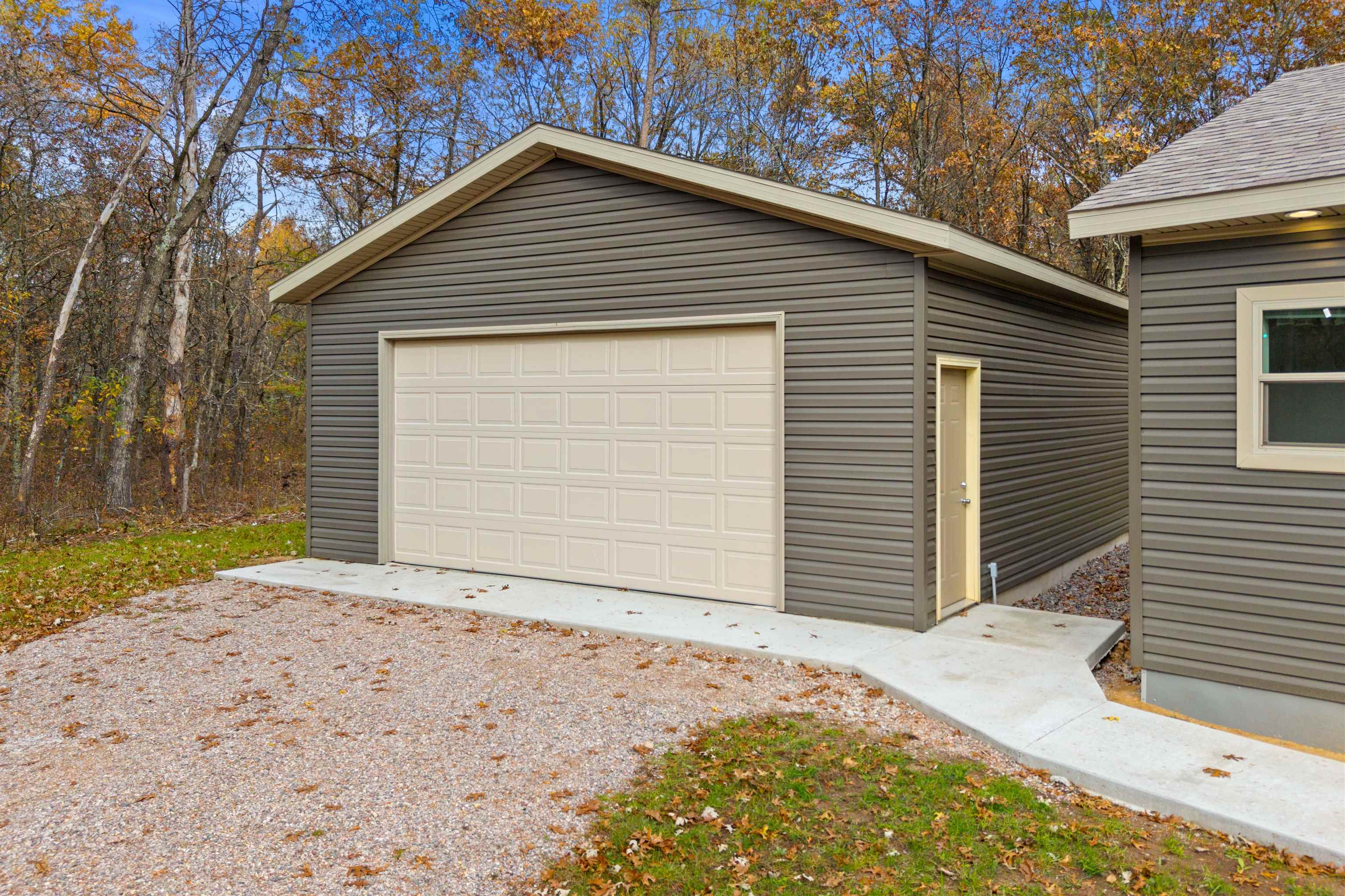 1574 OLIVE TRAIL, Nekoosa, Wisconsin 54457, 3 Bedrooms Bedrooms, ,2 BathroomsBathrooms,Residential,For Sale,1574 OLIVE TRAIL,22503112