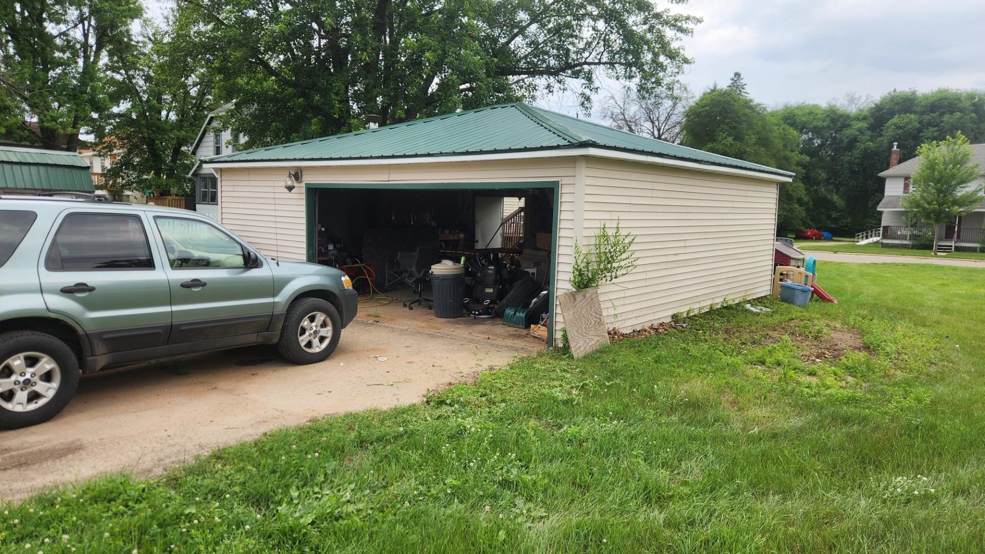 108 S OAK STREET, Adams, Wisconsin 53910, 3 Bedrooms Bedrooms, ,1 BathroomBathrooms,Residential,For Sale,108 S OAK STREET,22503148