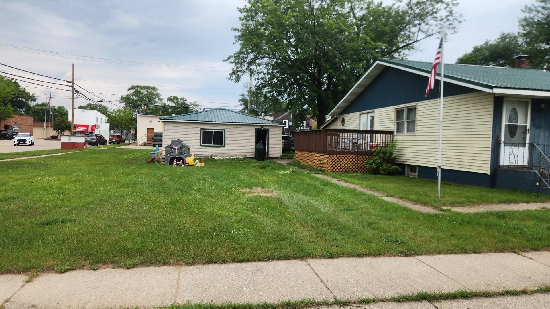 108 S OAK STREET, Adams, Wisconsin 53910, 3 Bedrooms Bedrooms, ,1 BathroomBathrooms,Residential,For Sale,108 S OAK STREET,22503148