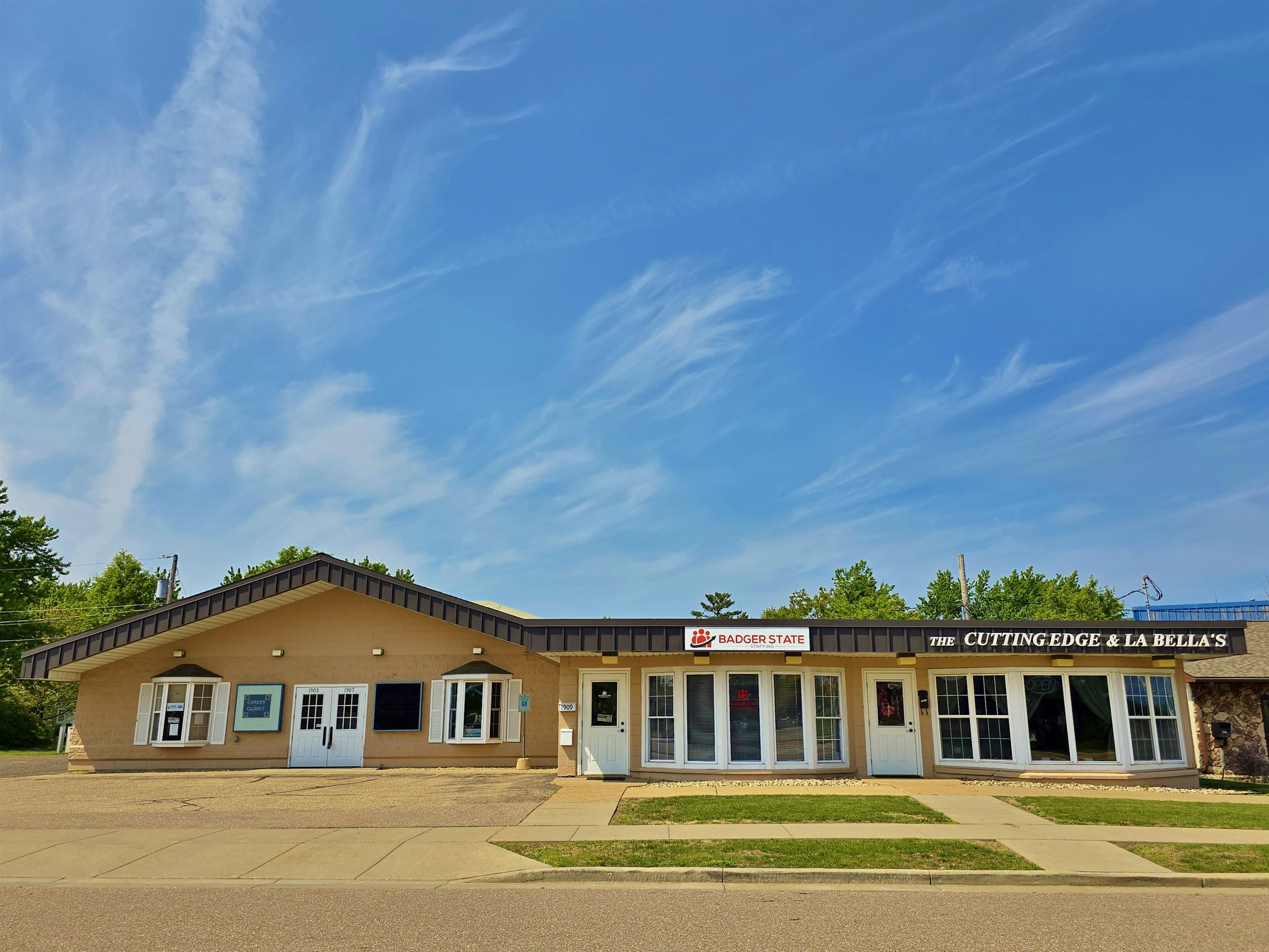 1901-1911 WASHINGTON STREET, Wisconsin Rapids, Wisconsin 54494-2195, ,Commercial/industrial,For Sale,1901-1911 WASHINGTON STREET,22503151