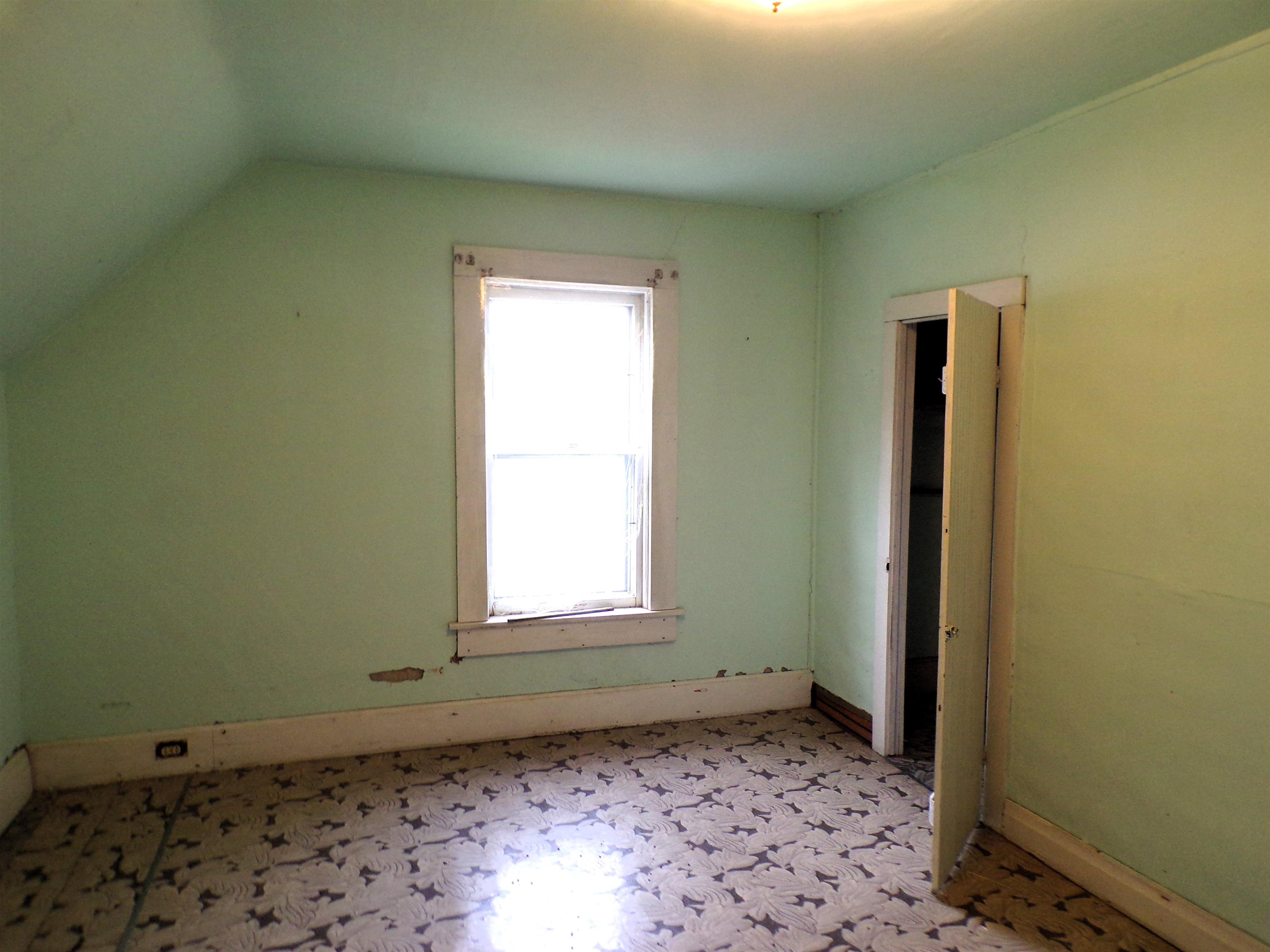 609 E SCHOFIELD AVENUE, Greenwood, Wisconsin 54437, 4 Bedrooms Bedrooms, ,2 BathroomsBathrooms,Residential,For Sale,609 E SCHOFIELD AVENUE,22503388