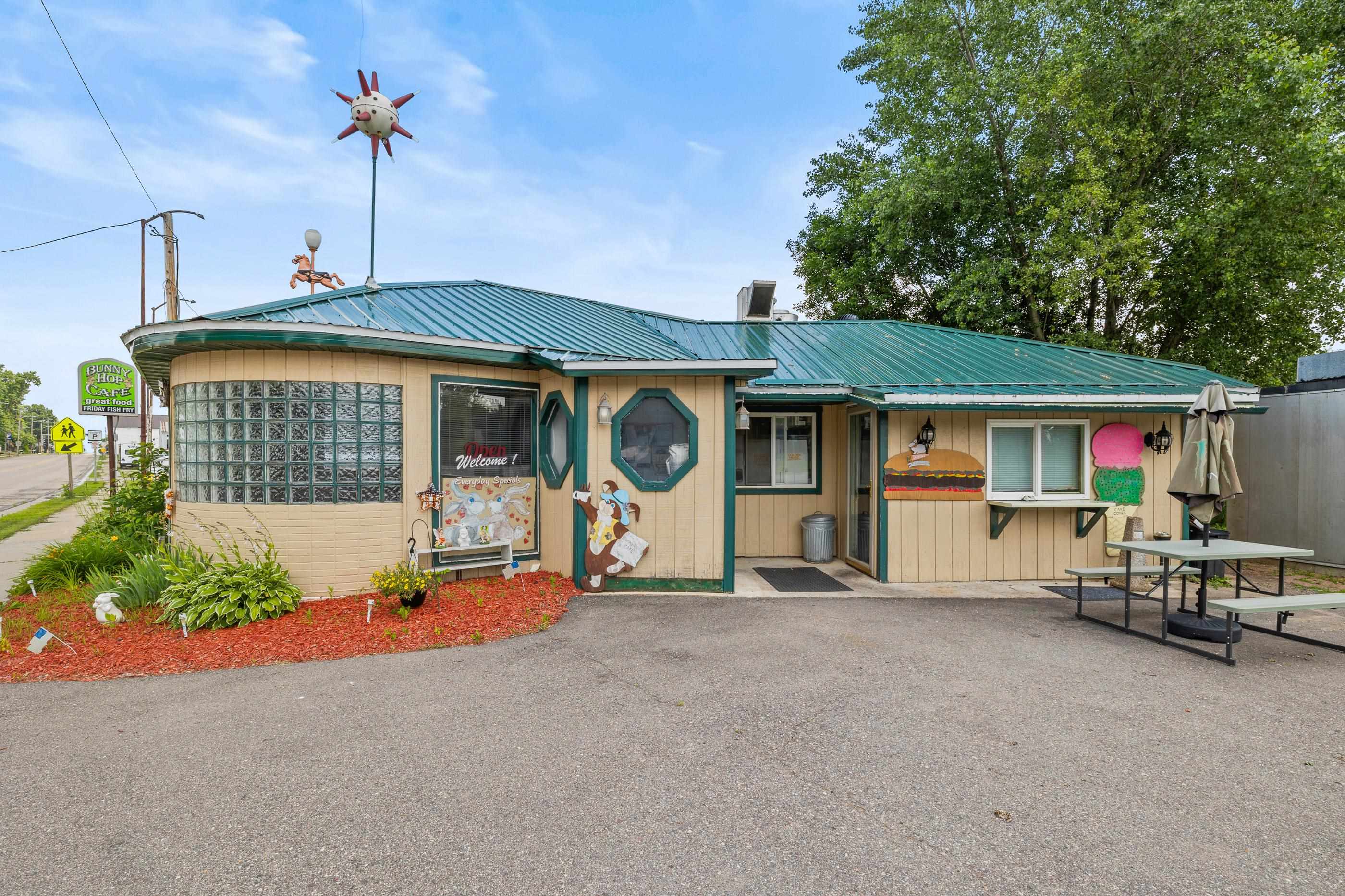 601 MAIN STREET, Junction City, Wisconsin 54443, ,Commercial/industrial,For Sale,601 MAIN STREET,22503482