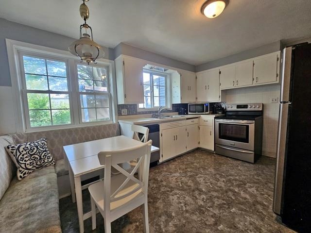 1507 S CHESTNUT AVENUE, Marshfield, Wisconsin 54449, 4 Bedrooms Bedrooms, ,2 BathroomsBathrooms,Residential,For Sale,1507 S CHESTNUT AVENUE,22503546