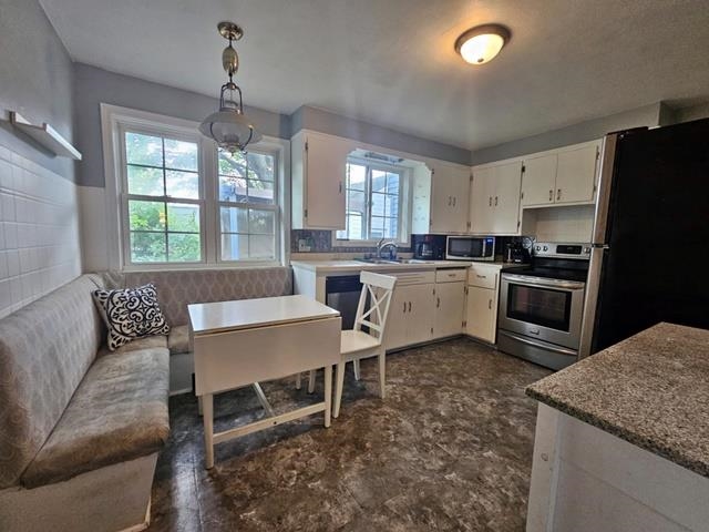 1507 S CHESTNUT AVENUE, Marshfield, Wisconsin 54449, 4 Bedrooms Bedrooms, ,2 BathroomsBathrooms,Residential,For Sale,1507 S CHESTNUT AVENUE,22503546