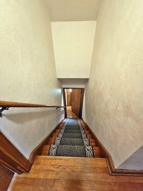 1507 S CHESTNUT AVENUE, Marshfield, Wisconsin 54449, 4 Bedrooms Bedrooms, ,2 BathroomsBathrooms,Residential,For Sale,1507 S CHESTNUT AVENUE,22503546