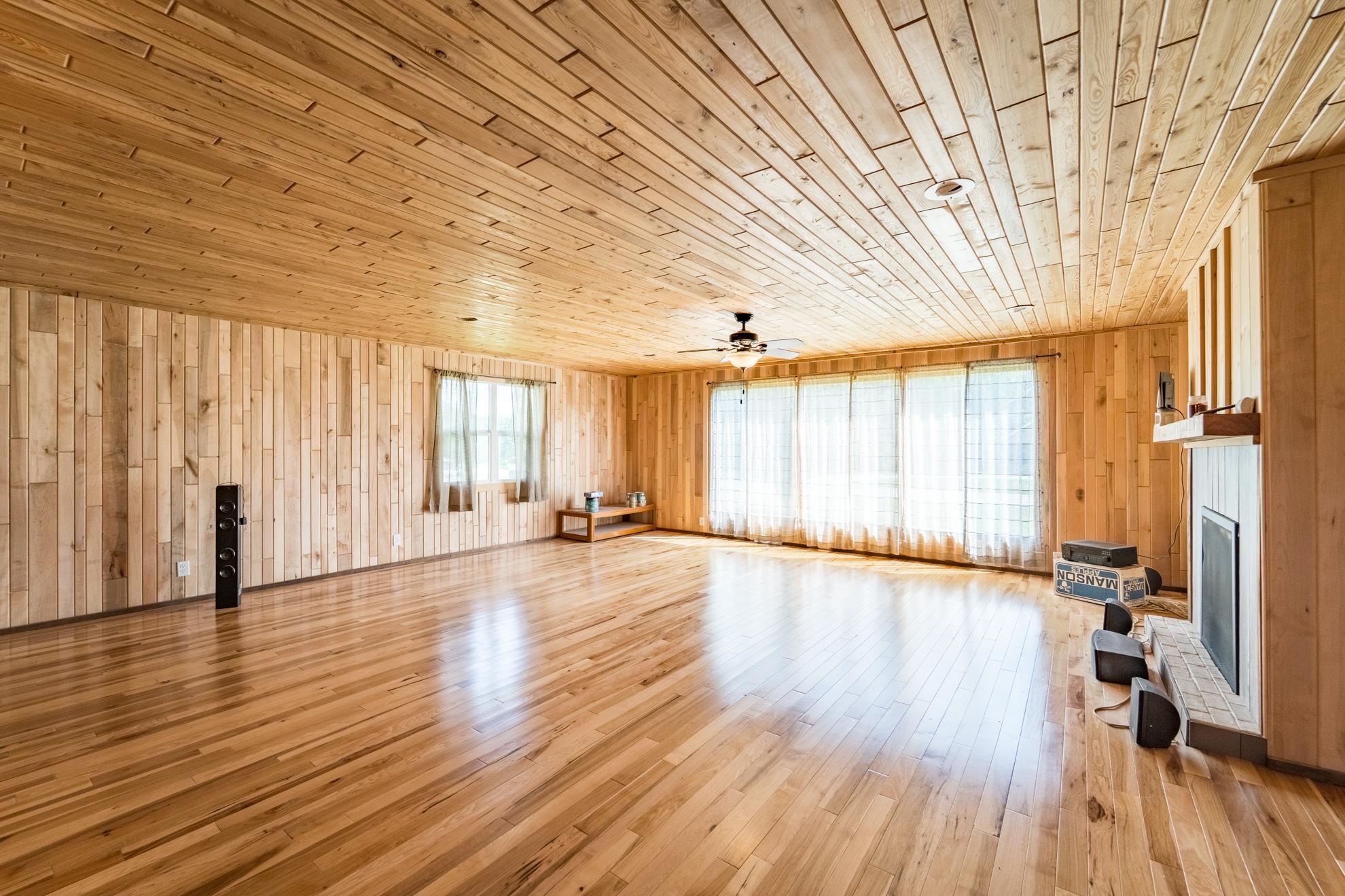 190 COUNTY ROAD N, Birnamwood, Wisconsin 54414, 3 Bedrooms Bedrooms, ,2 BathroomsBathrooms,Residential,For Sale,190 COUNTY ROAD N,22503566