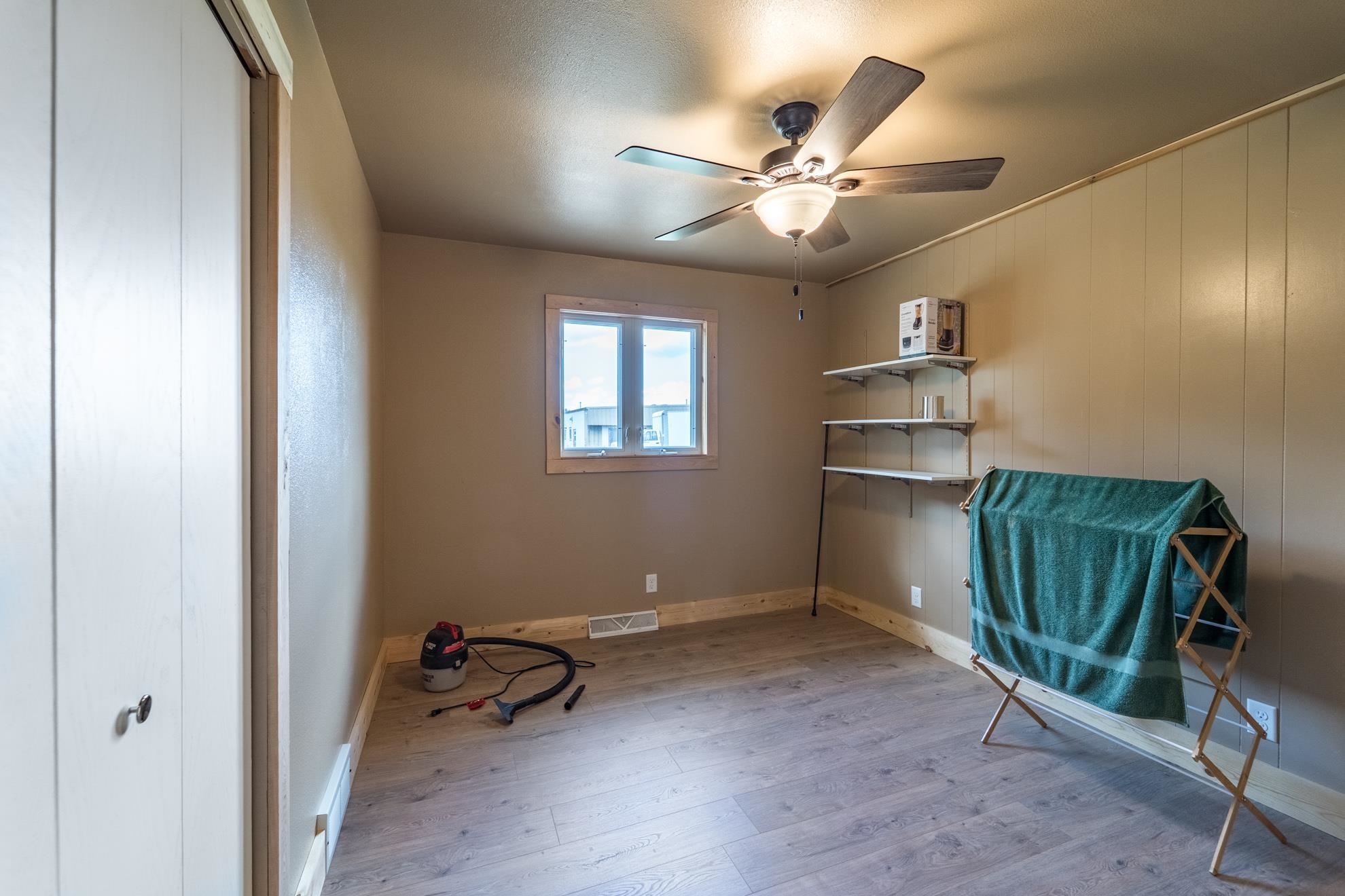 190 COUNTY ROAD N, Birnamwood, Wisconsin 54414, 3 Bedrooms Bedrooms, ,2 BathroomsBathrooms,Residential,For Sale,190 COUNTY ROAD N,22503566