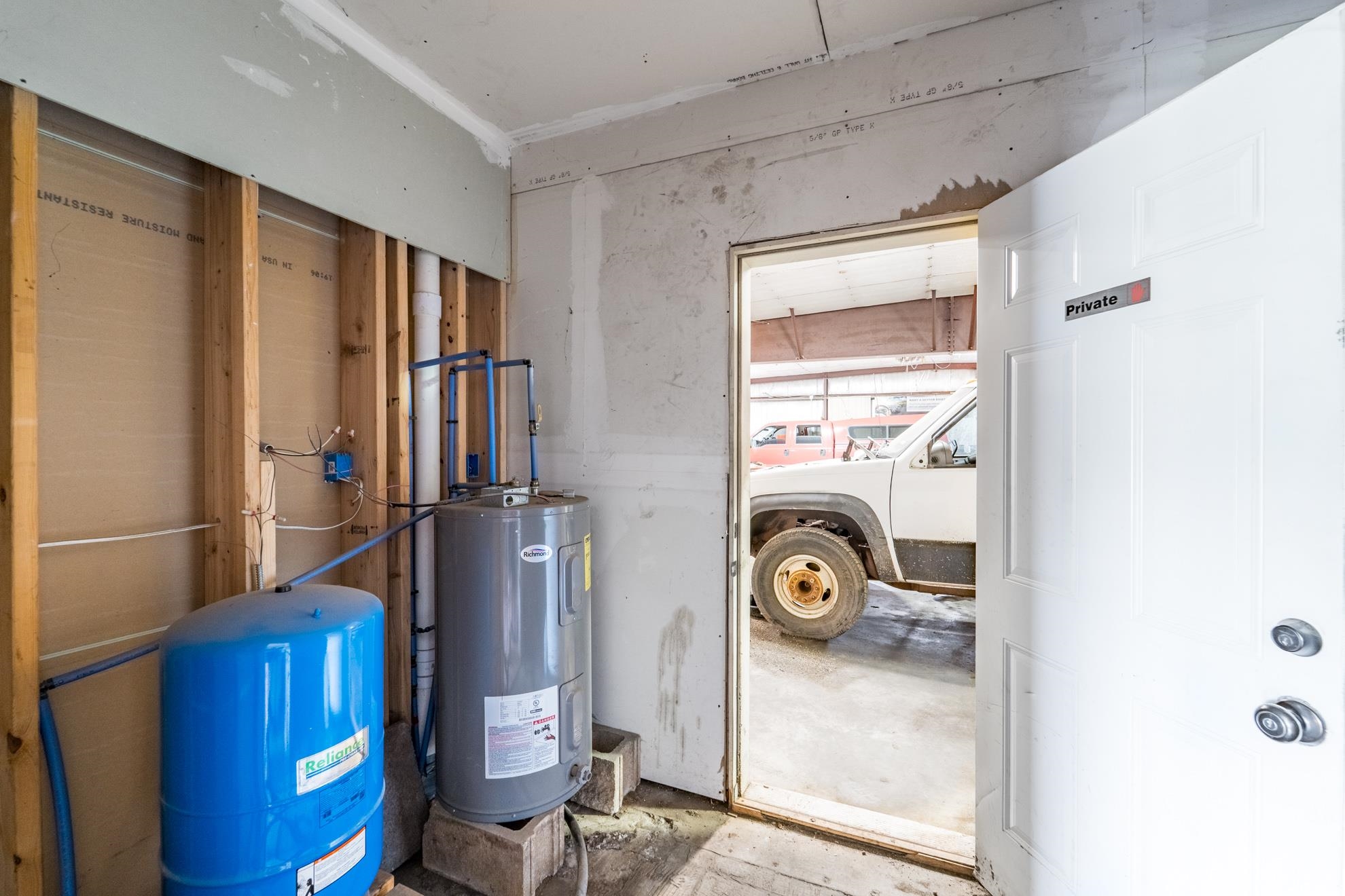 190 COUNTY ROAD N, Birnamwood, Wisconsin 54414, 3 Bedrooms Bedrooms, ,2 BathroomsBathrooms,Residential,For Sale,190 COUNTY ROAD N,22503566