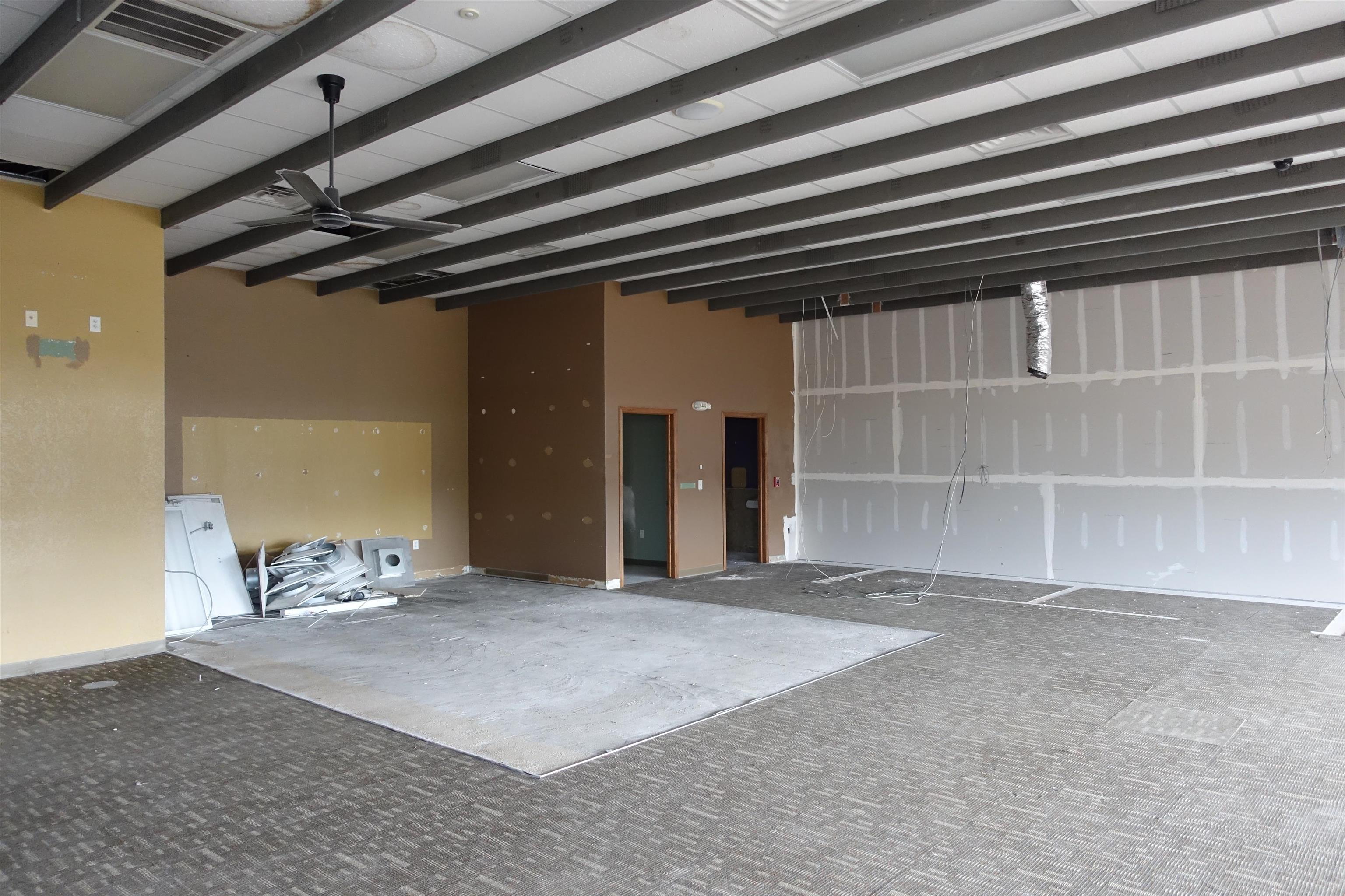 1810 PLOVER ROAD, Plover, Wisconsin 54467, ,Commercial/industrial,For Rent,1810 PLOVER ROAD,22503832