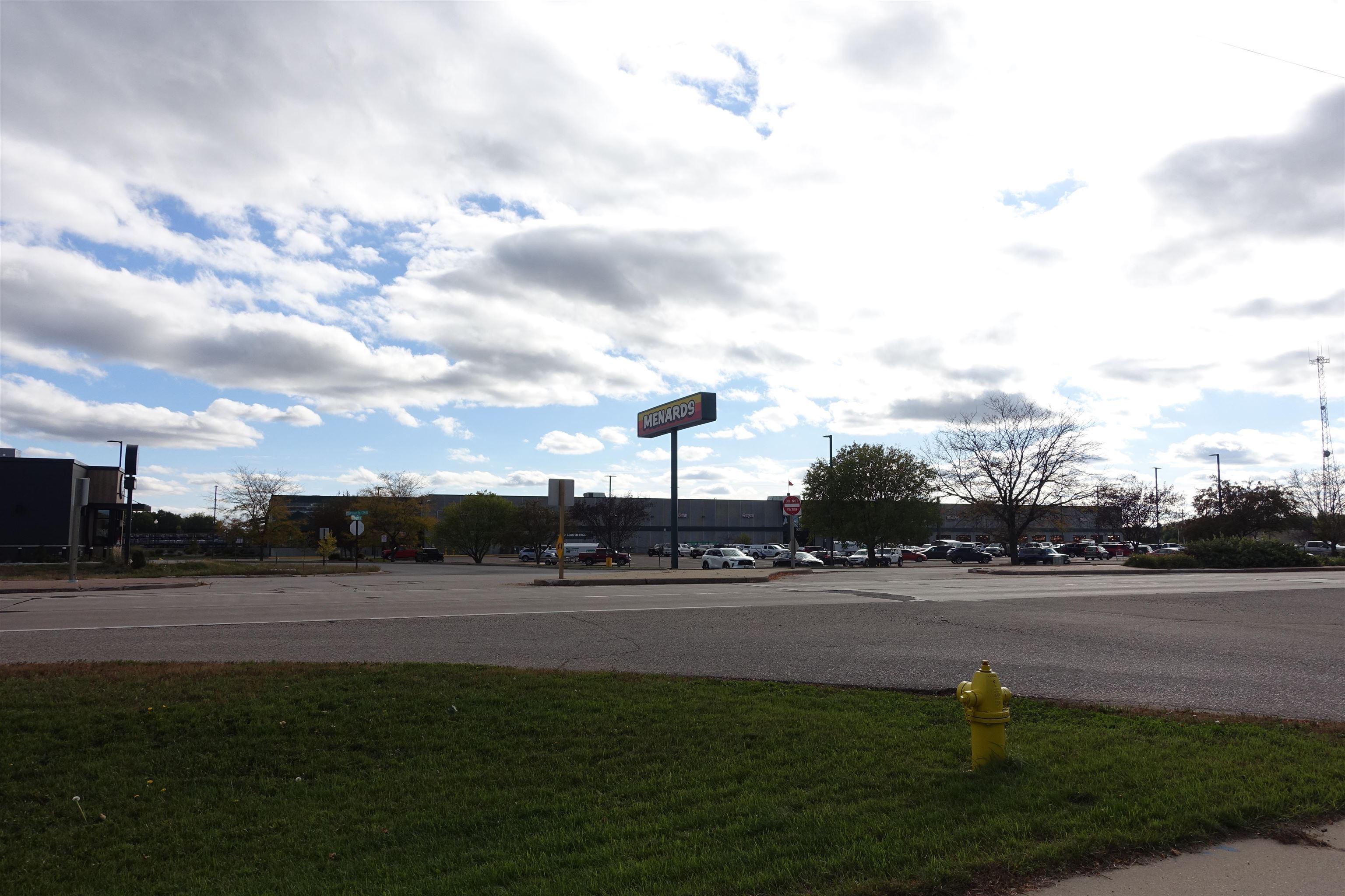 1810 PLOVER ROAD, Plover, Wisconsin 54467, ,Commercial/industrial,For Rent,1810 PLOVER ROAD,22503832