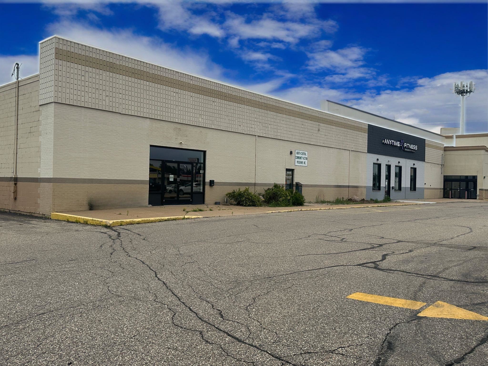2111 8TH STREET SOUTH, Wisconsin Rapids, Wisconsin 54494, ,Commercial/industrial,For Rent,2111 8TH STREET SOUTH,22503833
