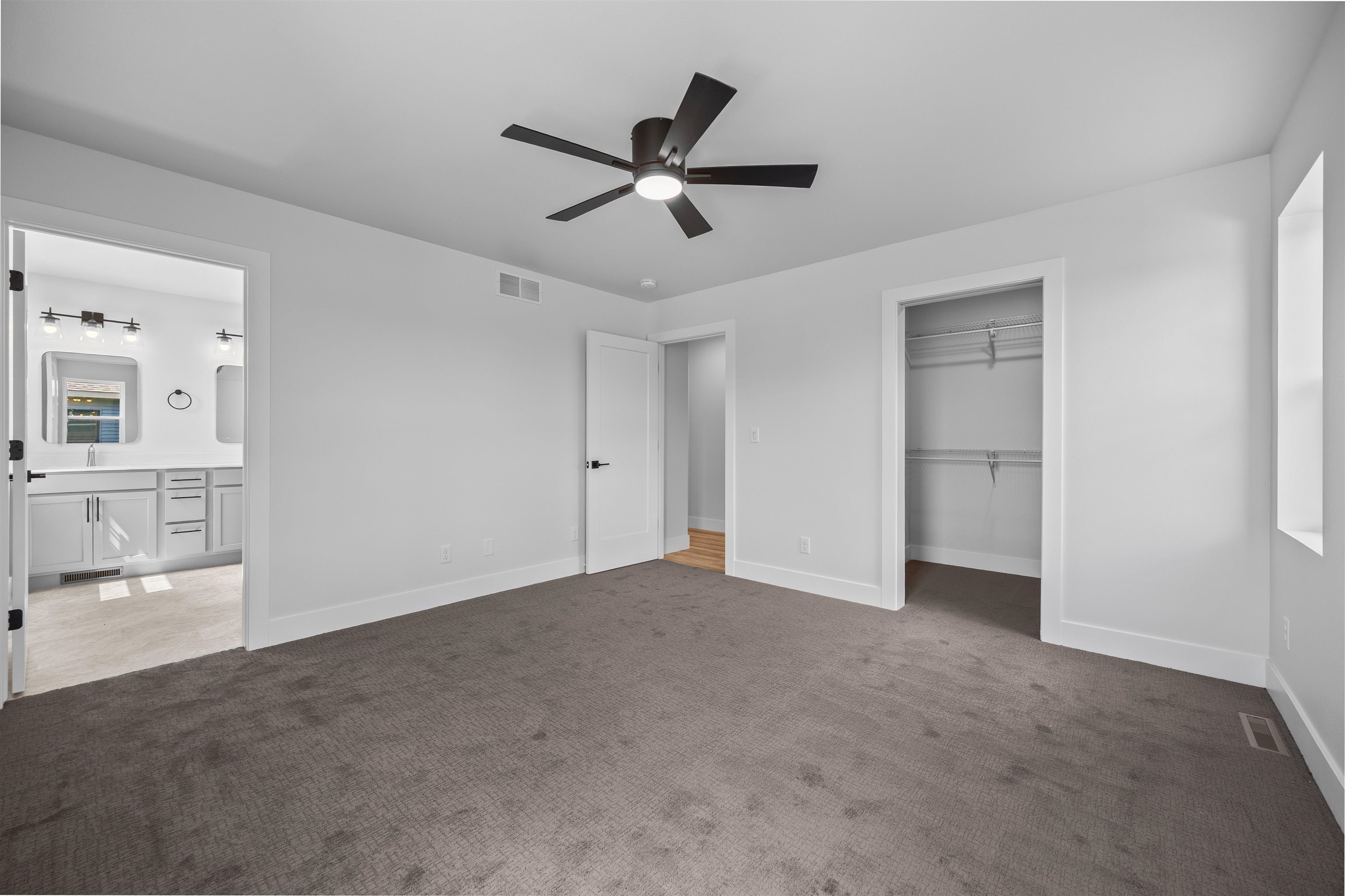 350 ROARK WAY, Amherst, Wisconsin 54409, 3 Bedrooms Bedrooms, ,2 BathroomsBathrooms,Residential,For Sale,350 ROARK WAY,22503866