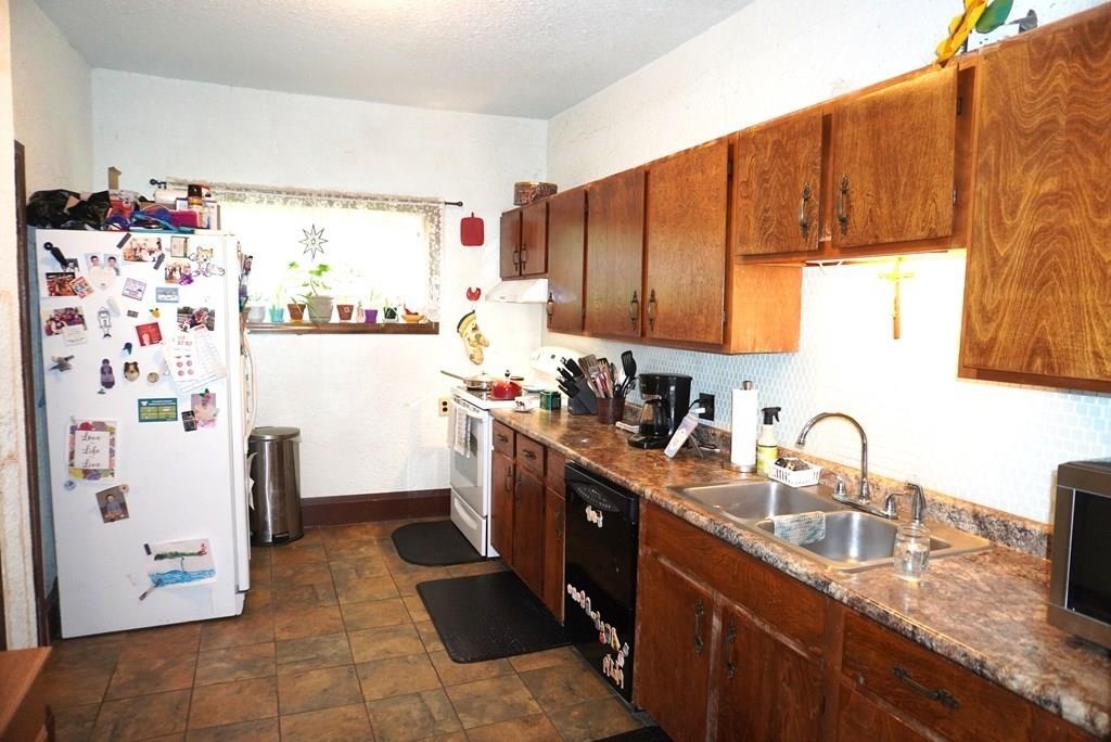 106 N STATE STREET, Merrill, Wisconsin 54452, 3 Bedrooms Bedrooms, ,1 BathroomBathrooms,Residential,For Sale,106 N STATE STREET,22503938