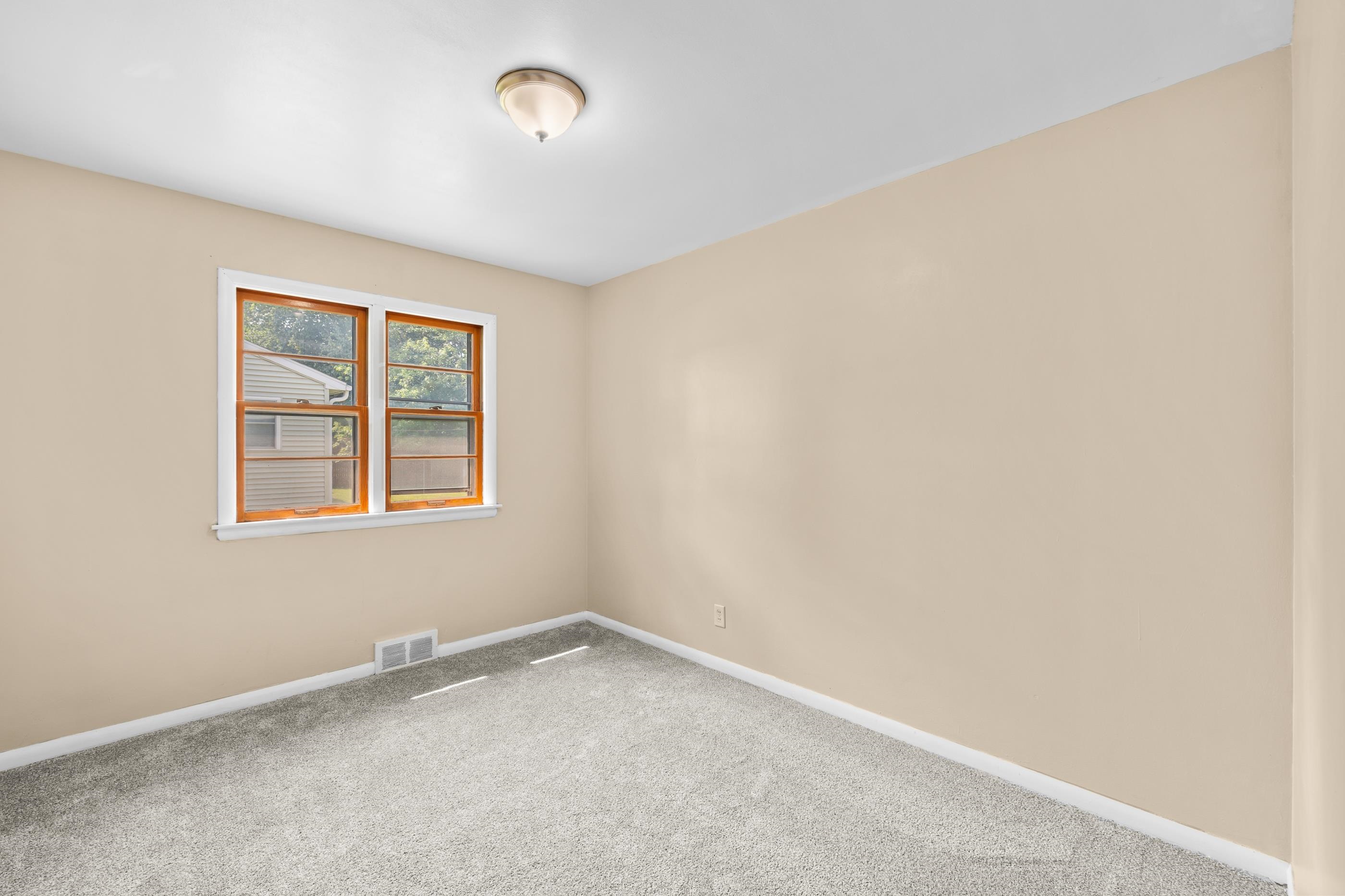 2117 SHERMAN STREET, Wausau, Wisconsin 54401, 3 Bedrooms Bedrooms, ,2 BathroomsBathrooms,Residential,For Sale,2117 SHERMAN STREET,22503944