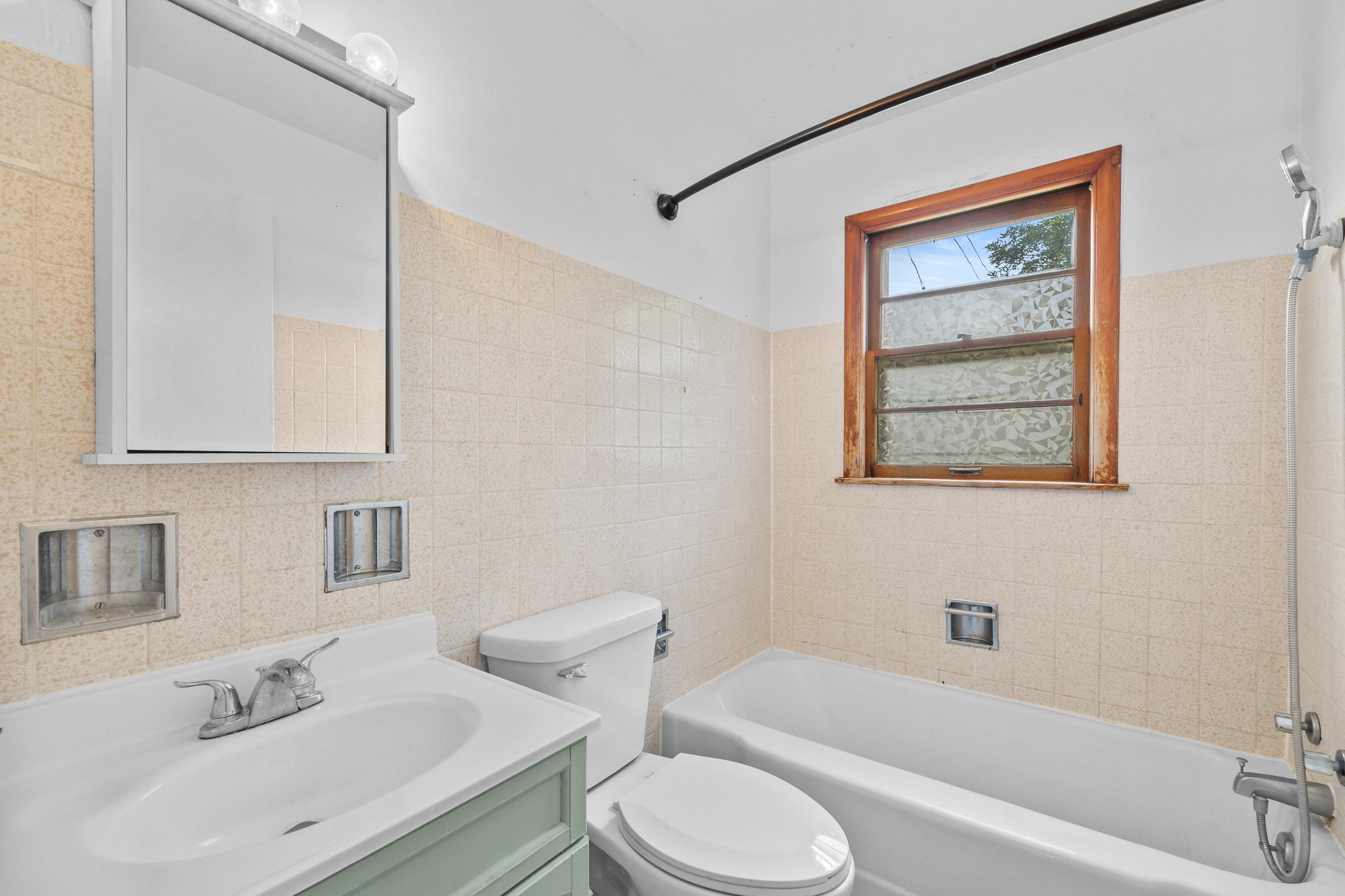 2117 SHERMAN STREET, Wausau, Wisconsin 54401, 3 Bedrooms Bedrooms, ,2 BathroomsBathrooms,Residential,For Sale,2117 SHERMAN STREET,22503944