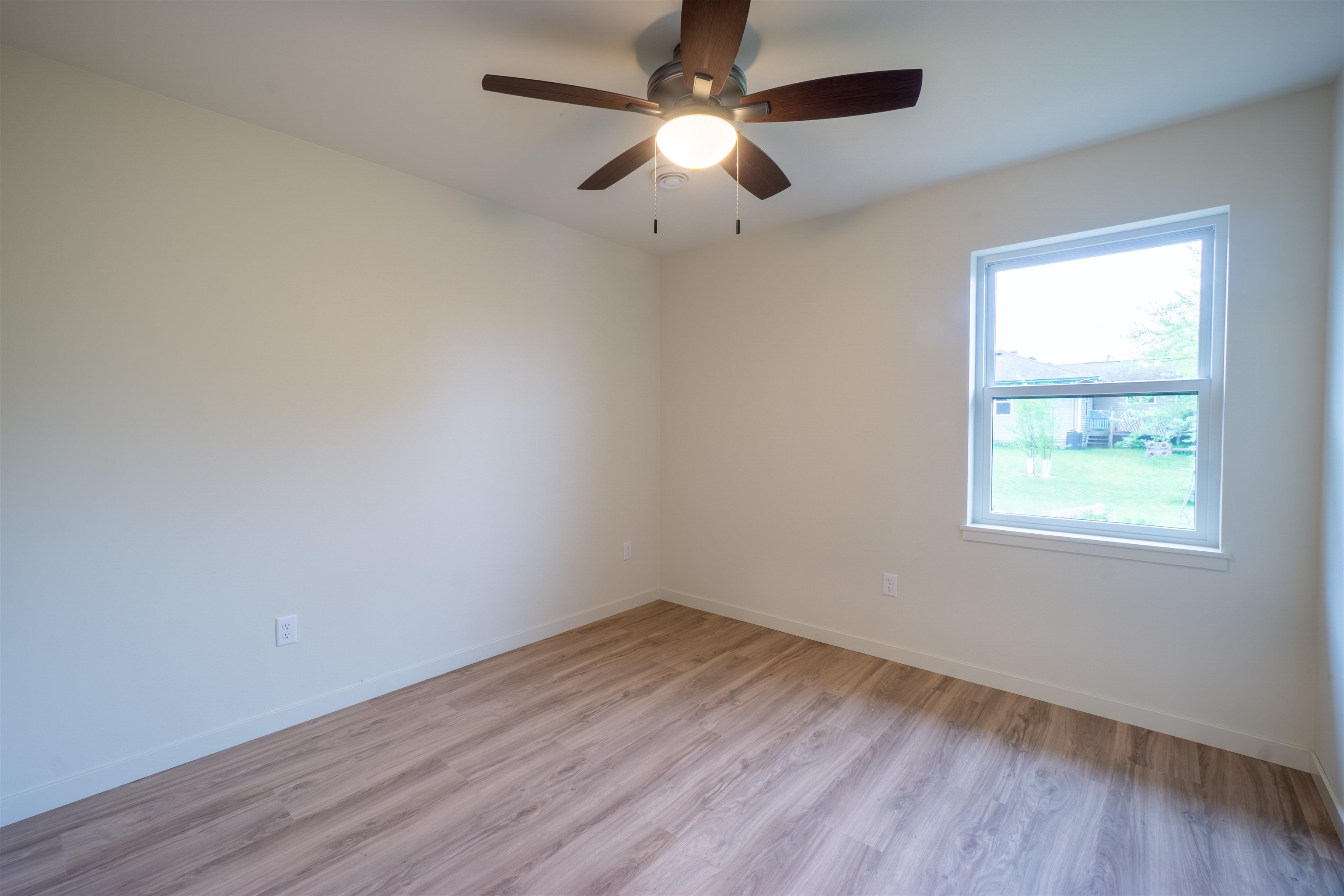 704 THORNAPPLE STREET, Marathon, Wisconsin 54448, 3 Bedrooms Bedrooms, ,3 BathroomsBathrooms,Residential,For Sale,704 THORNAPPLE STREET,22503977