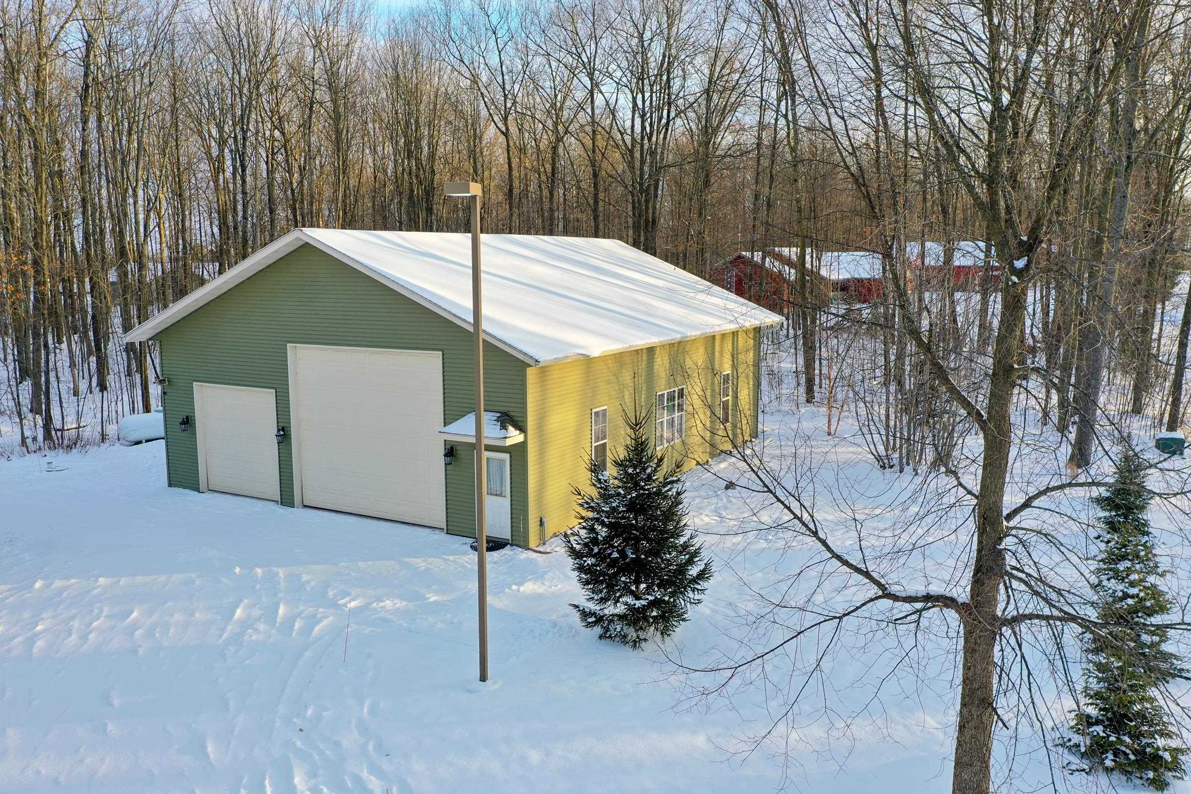 N3334 OAK RIDGE ROAD, Medford, Wisconsin 54451, 4 Bedrooms Bedrooms, ,3 BathroomsBathrooms,Residential,For Sale,N3334 OAK RIDGE ROAD,22503985