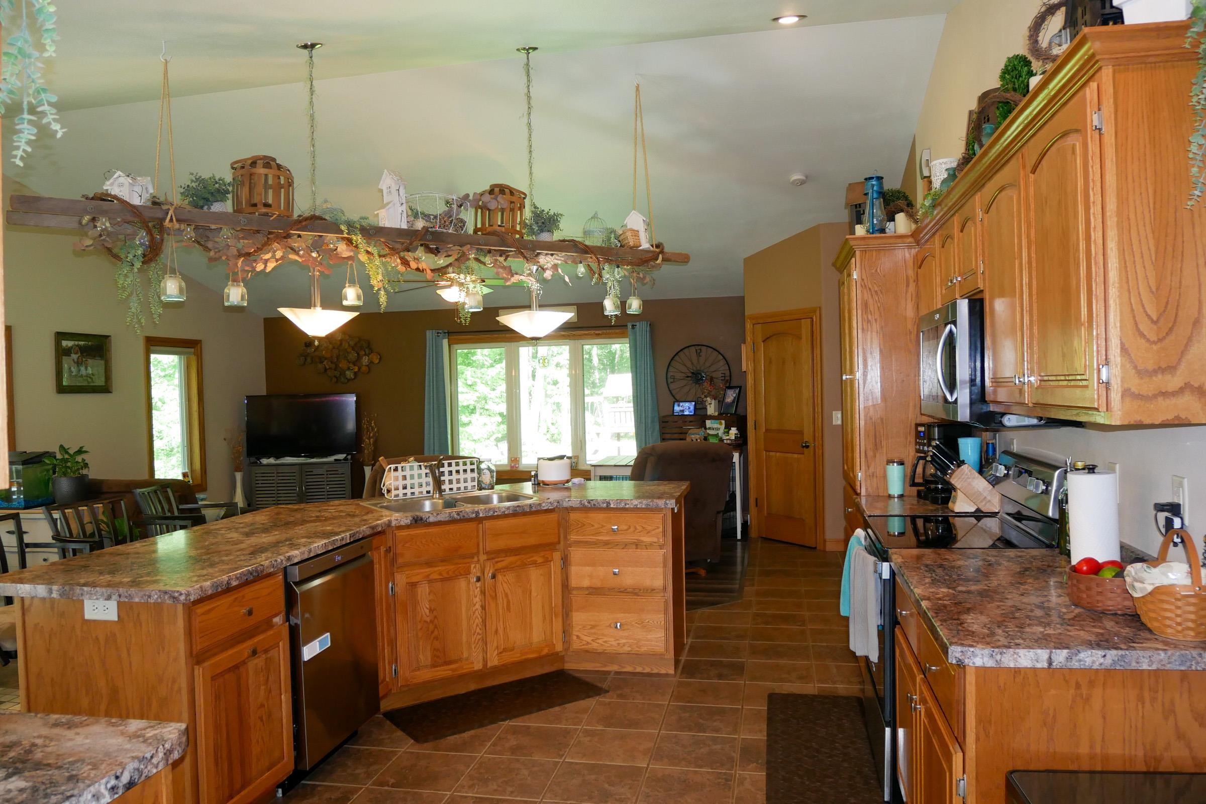 N3334 OAK RIDGE ROAD, Medford, Wisconsin 54451, 4 Bedrooms Bedrooms, ,3 BathroomsBathrooms,Residential,For Sale,N3334 OAK RIDGE ROAD,22503985