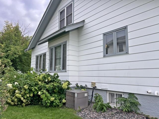 504 S PEACH AVENUE, Marshfield, Wisconsin 54449, 4 Bedrooms Bedrooms, ,2 BathroomsBathrooms,Residential,For Sale,504 S PEACH AVENUE,22504027