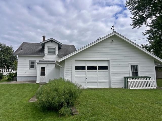 504 S PEACH AVENUE, Marshfield, Wisconsin 54449, 4 Bedrooms Bedrooms, ,2 BathroomsBathrooms,Residential,For Sale,504 S PEACH AVENUE,22504027