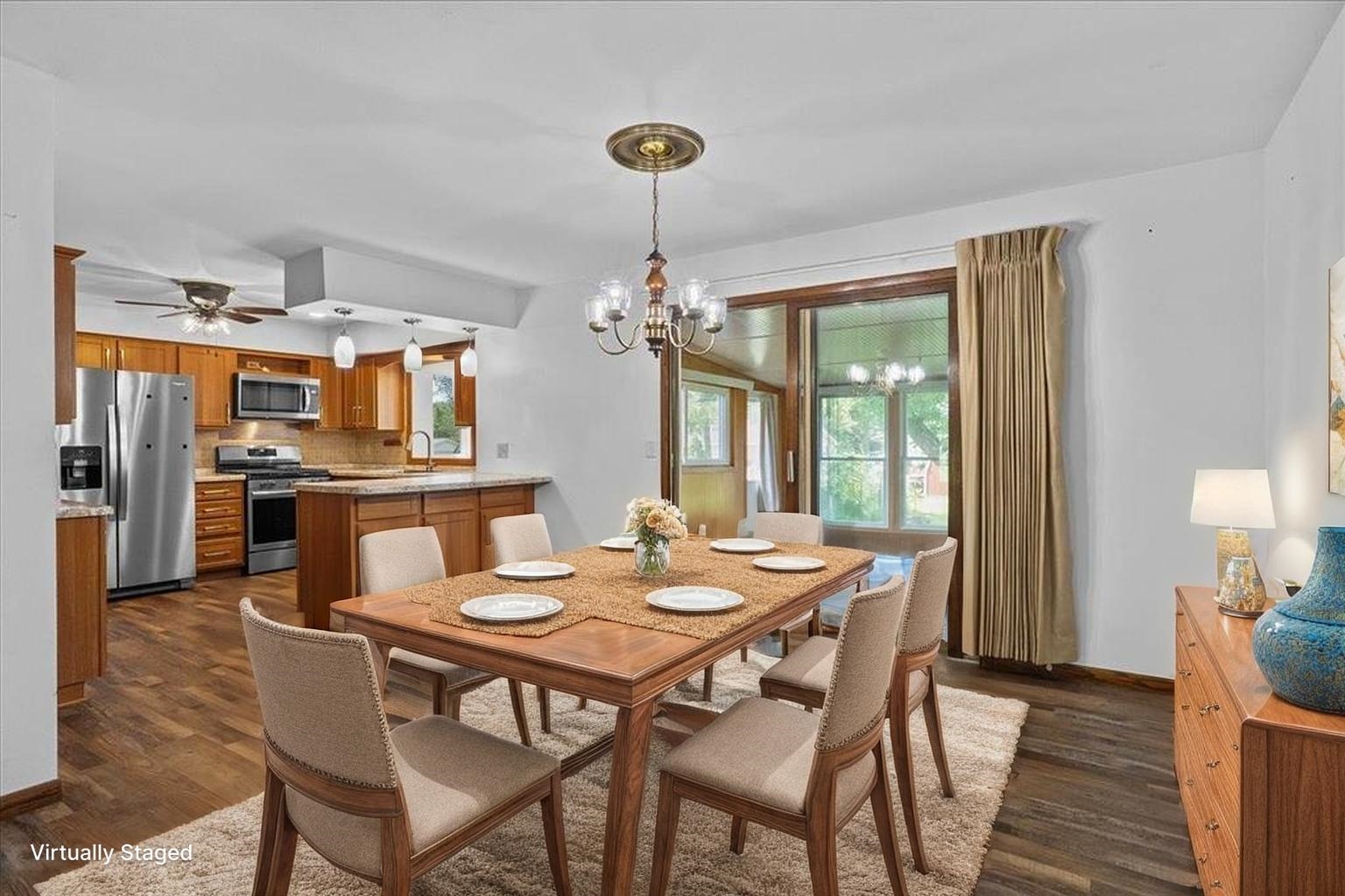 2706 S MAYWOOD AVENUE, Marshfield, Wisconsin 54449-5648, 3 Bedrooms Bedrooms, ,1 BathroomBathrooms,Residential,For Sale,2706 S MAYWOOD AVENUE,22504114